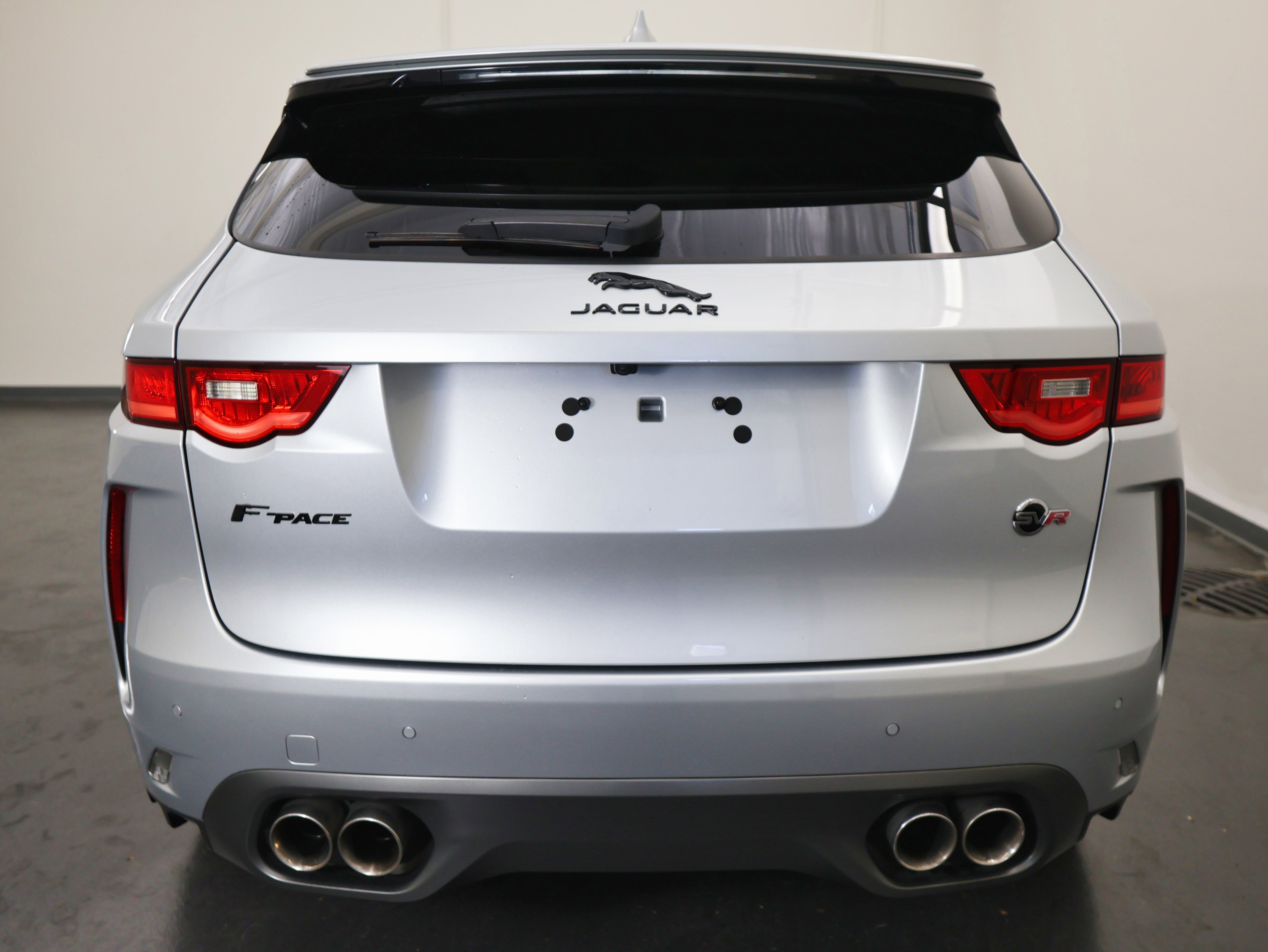 2020 Jaguar F-PACE SVR