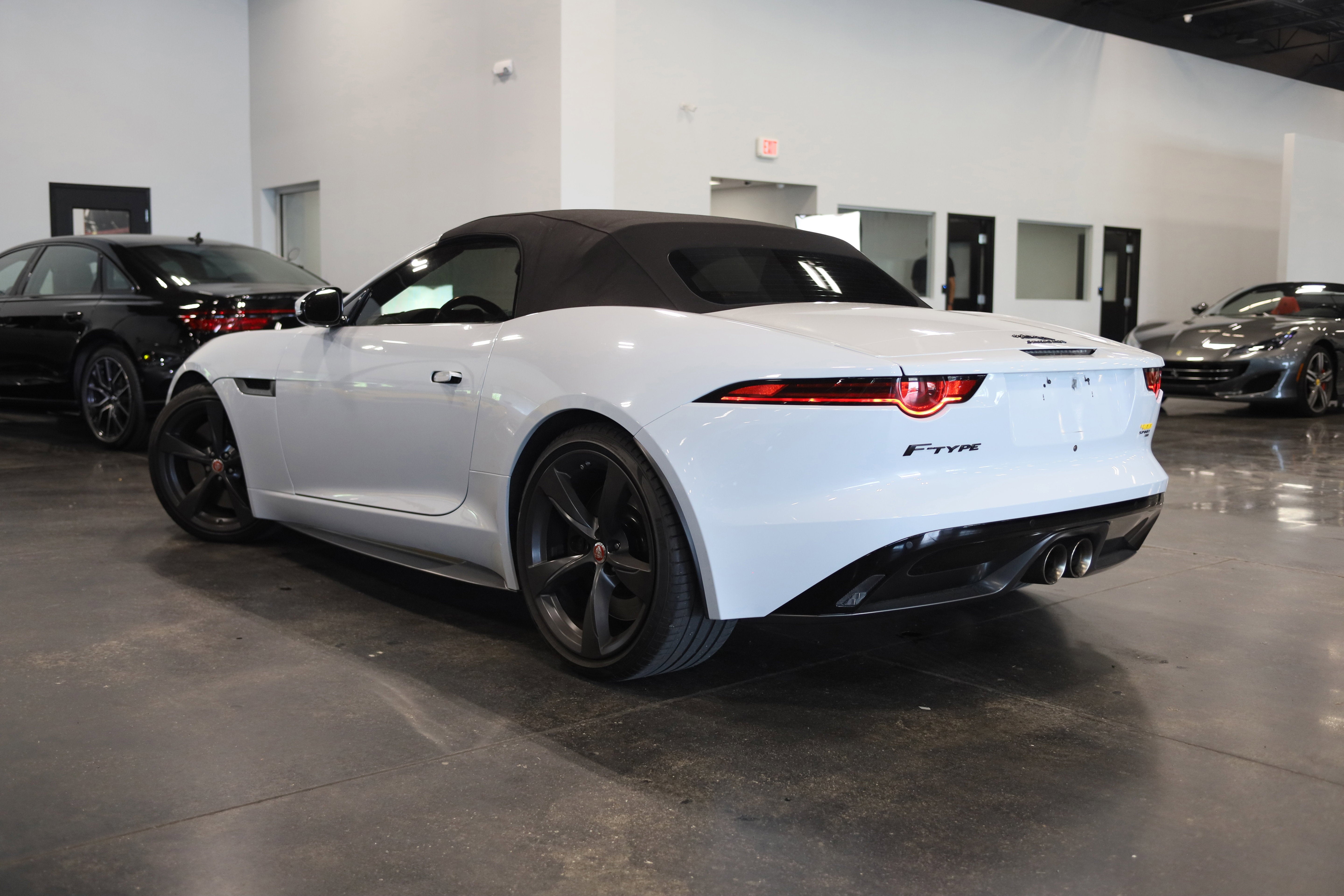 2018 Jaguar F-TYPE 400 Sport