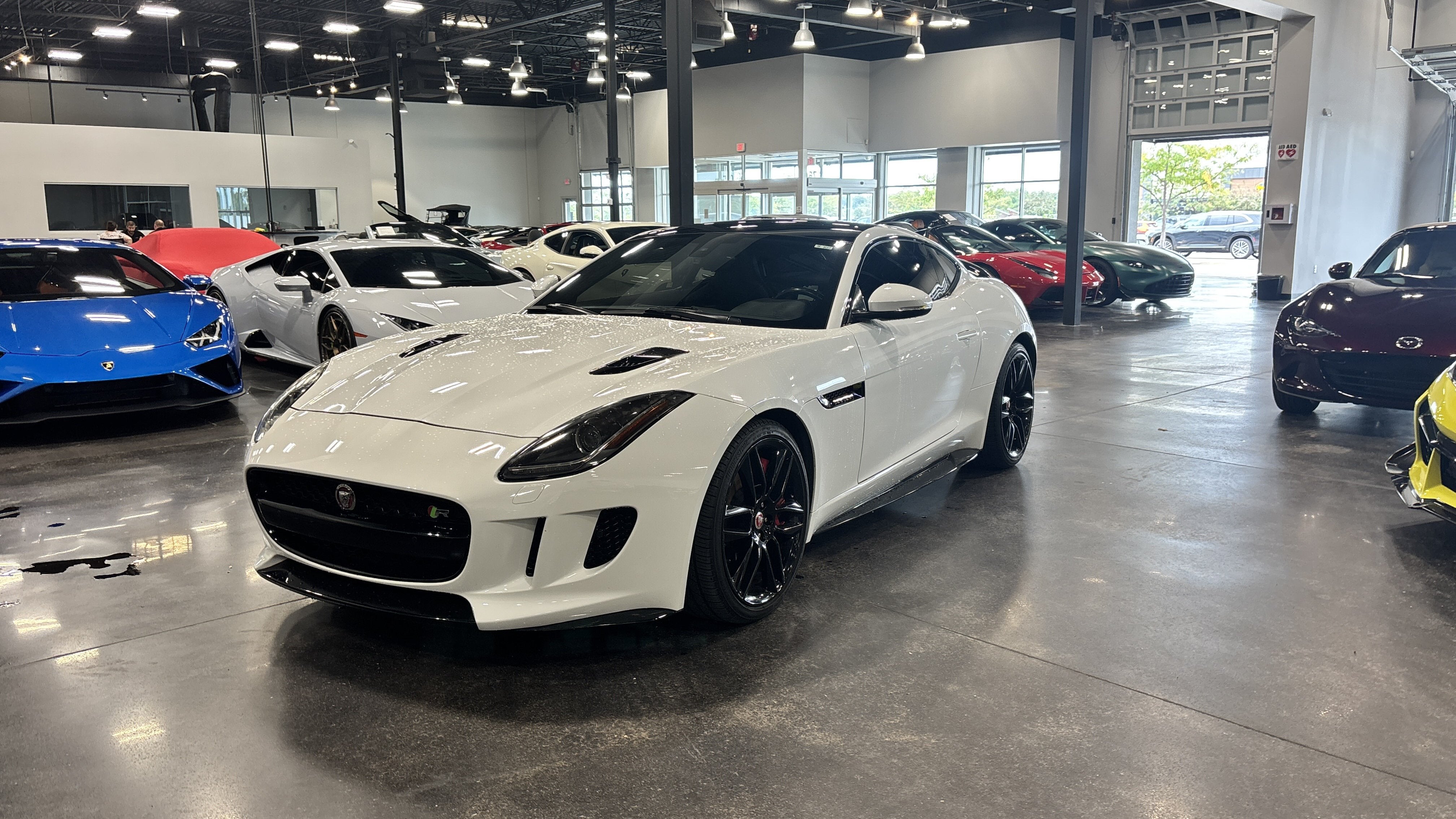 2016 Jaguar F-TYPE R