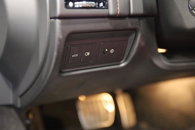 2017 Jaguar F-TYPE R