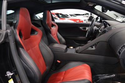 2017 Jaguar F-TYPE R