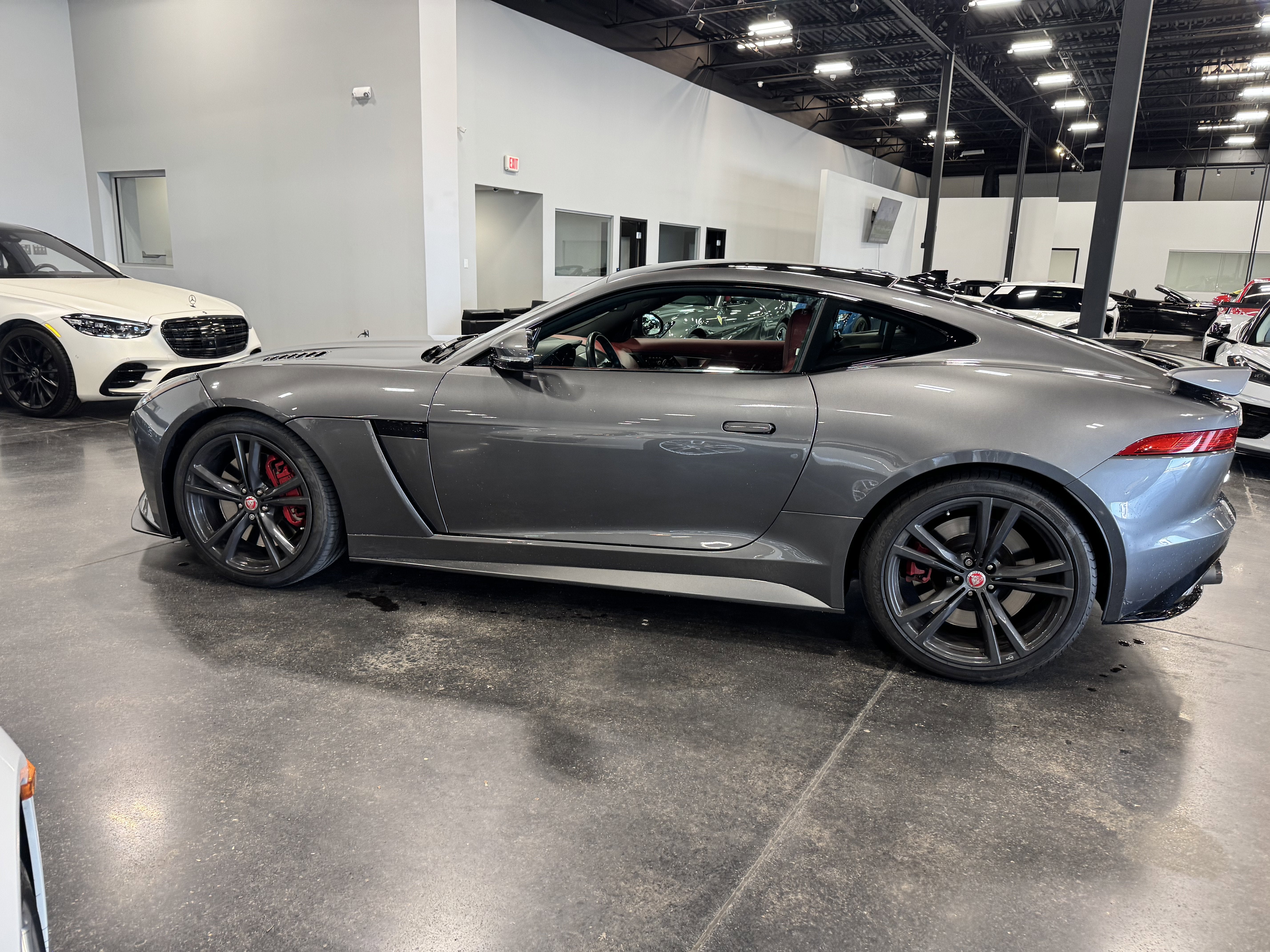 2017 Jaguar F-TYPE SVR