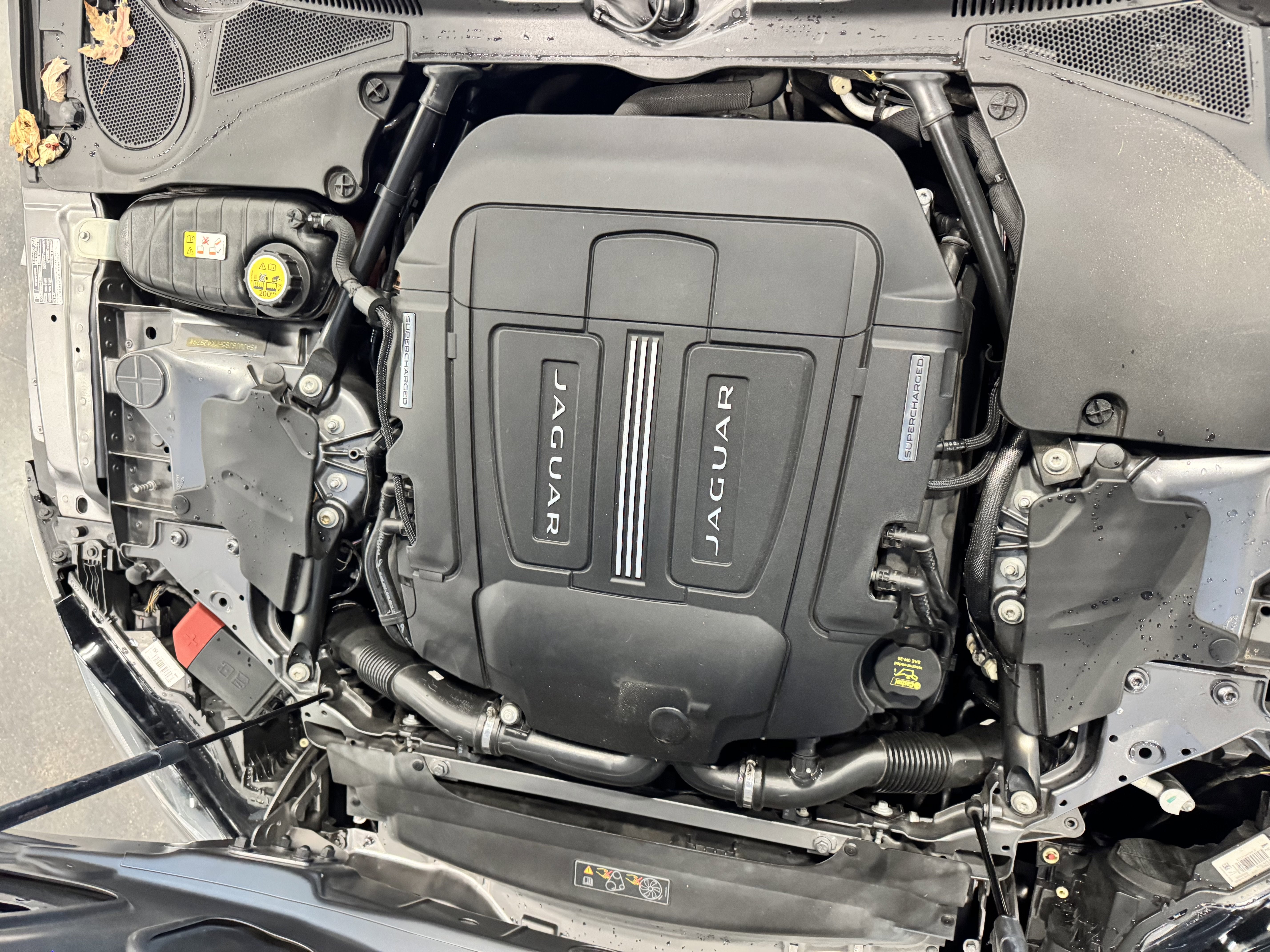 2017 Jaguar F-TYPE SVR