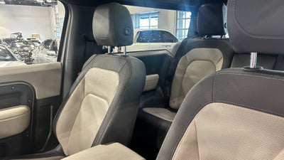 2023 Land Rover Defender X-Dynamic SE