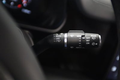 2024 Land Rover Defender X-Dynamic SE