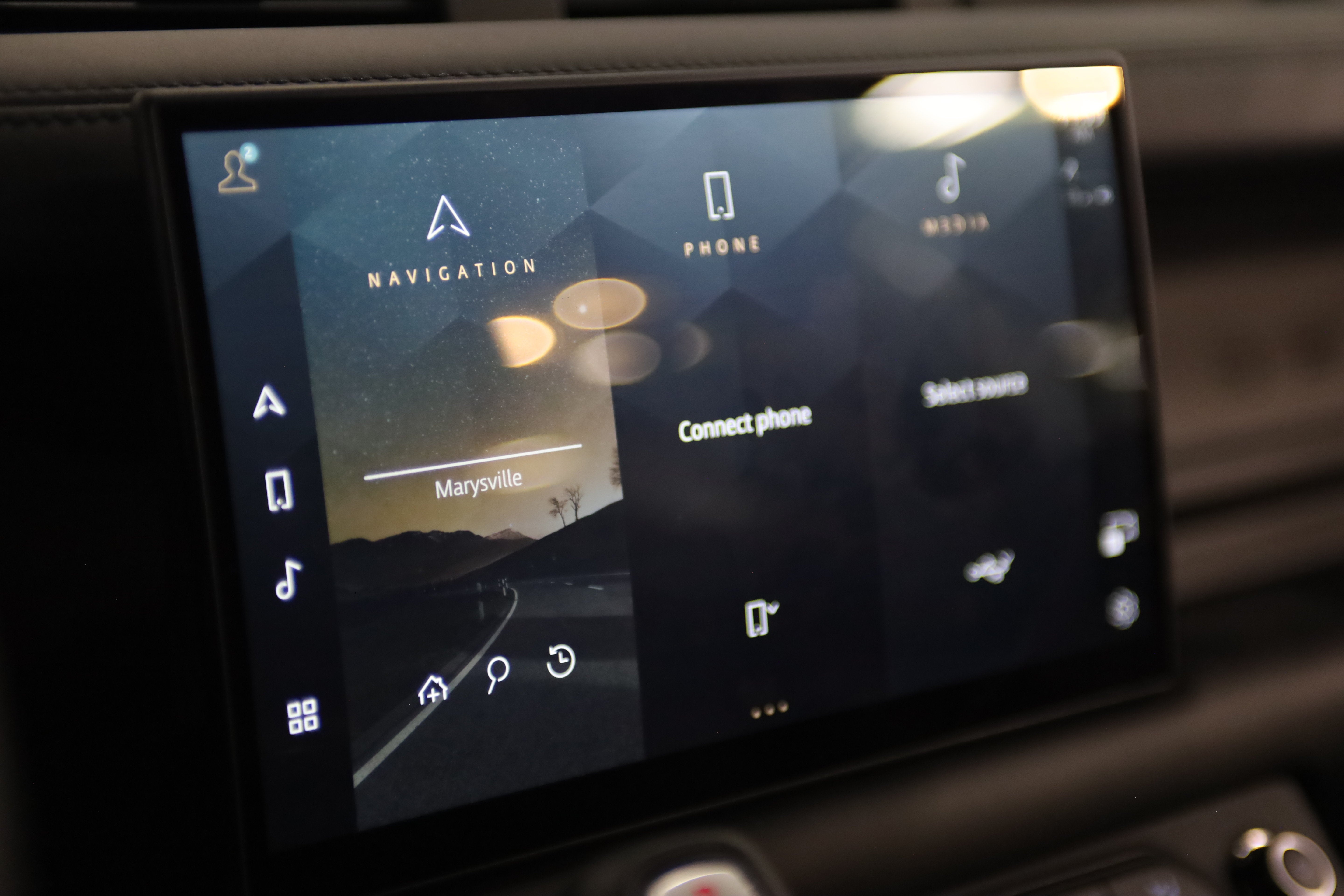 2024 Land Rover Defender X-Dynamic SE