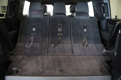 2024 Land Rover Defender X-Dynamic SE