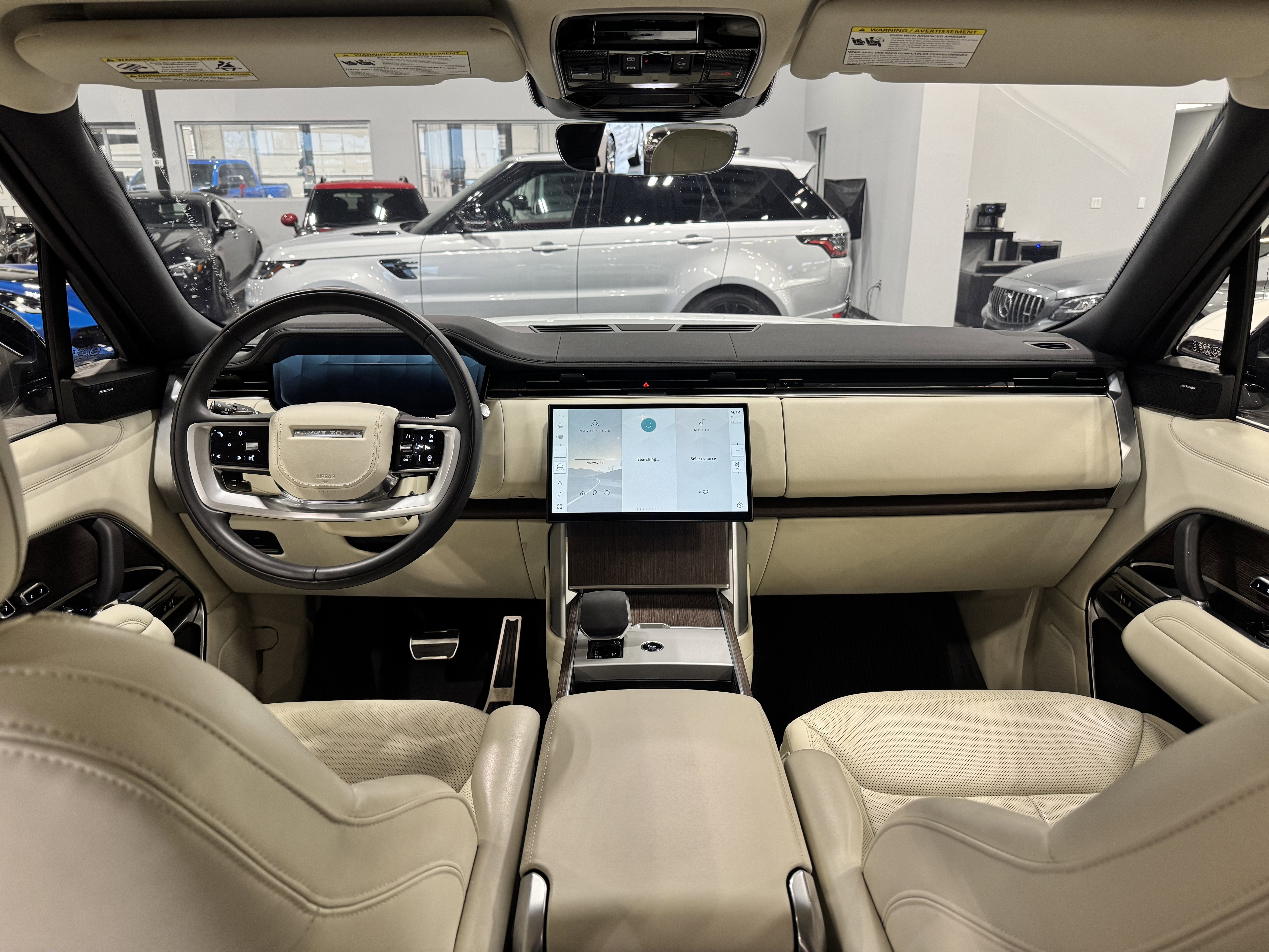 2025 Land Rover Range Rover SE