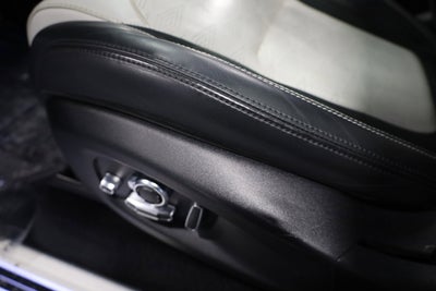 2022 Land Rover Range Rover Sport SVR Carbon Edition