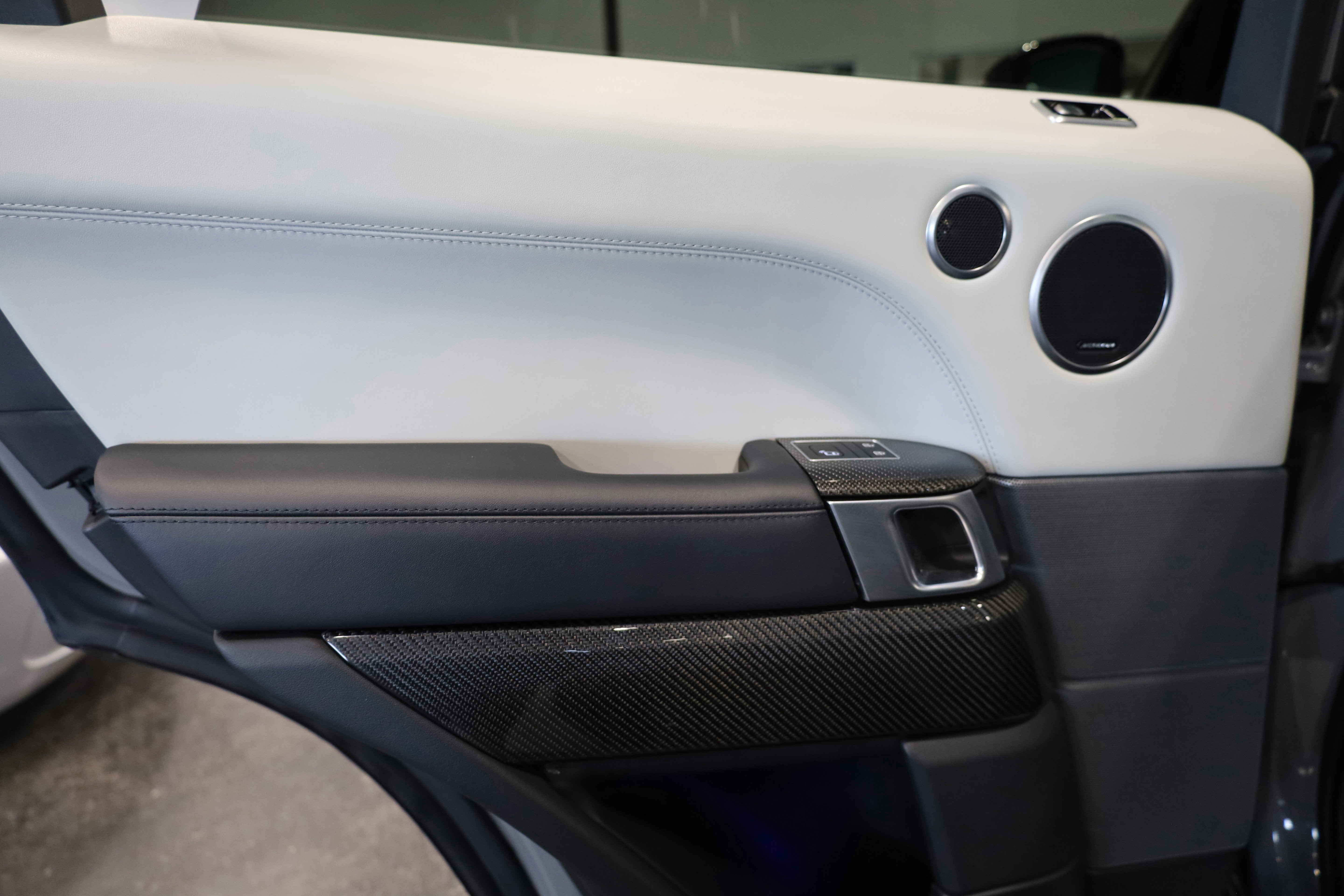 2022 Land Rover Range Rover Sport SVR Carbon Edition