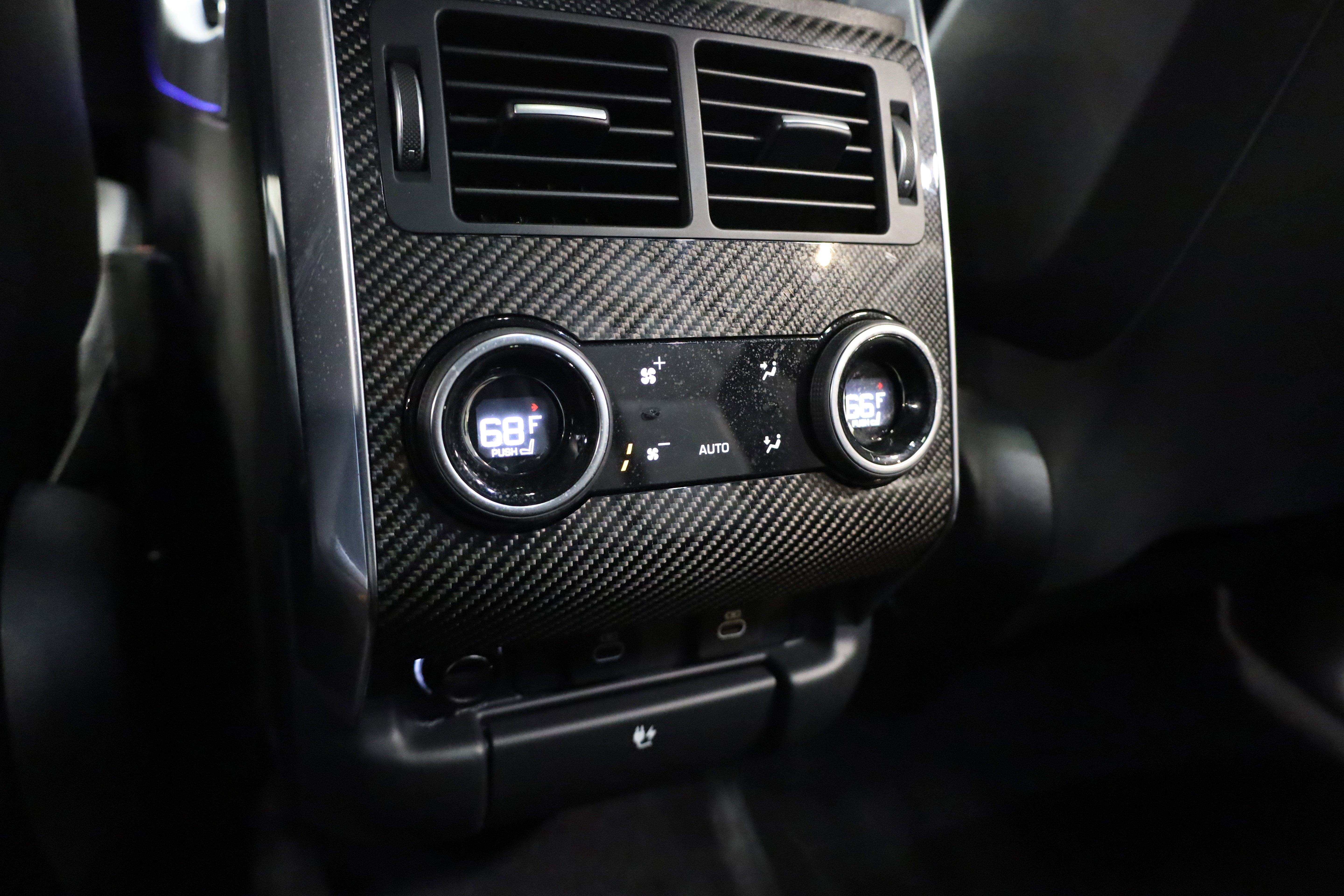 2022 Land Rover Range Rover Sport SVR Carbon Edition