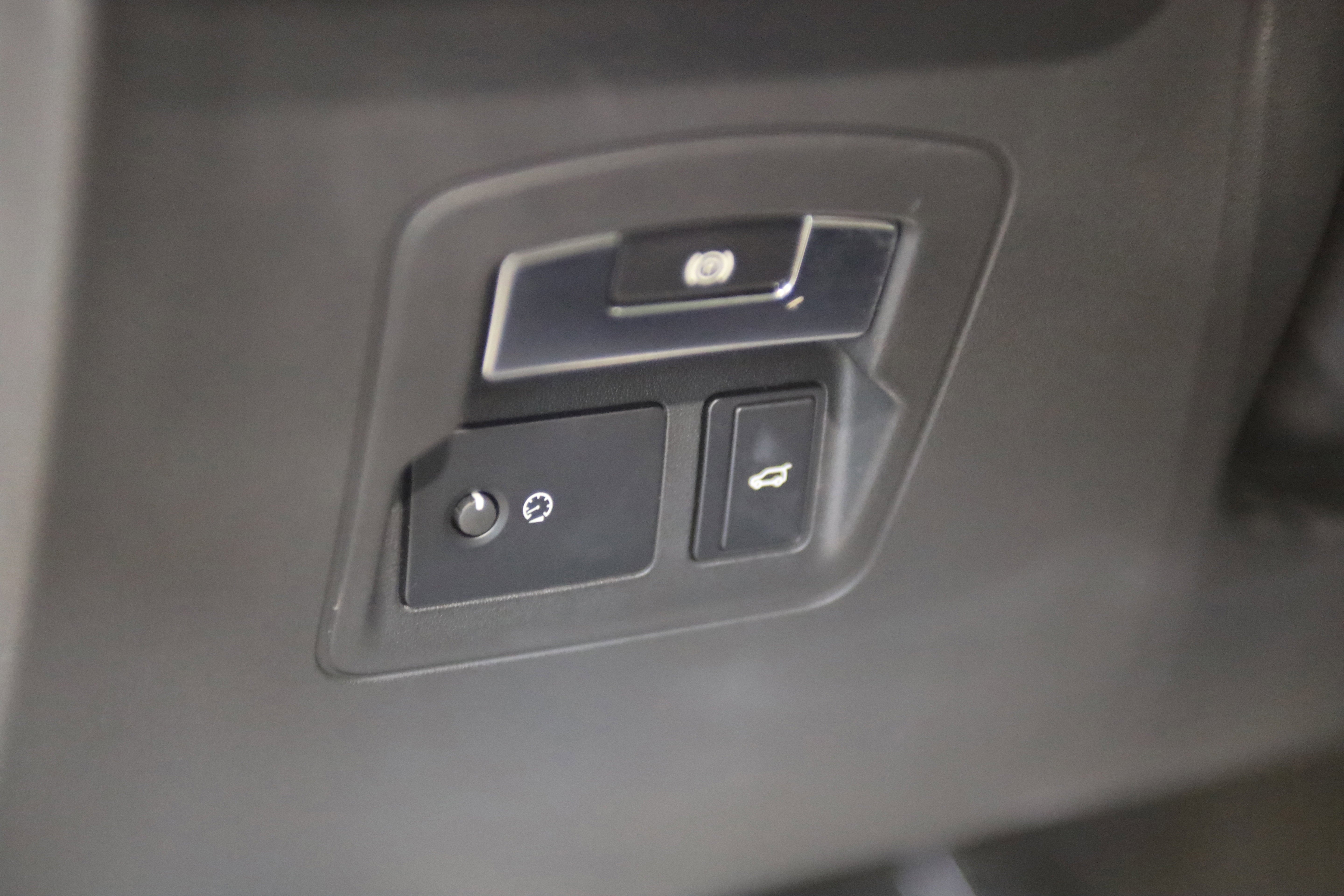 2019 Land Rover Range Rover Velar R-Dynamic SE