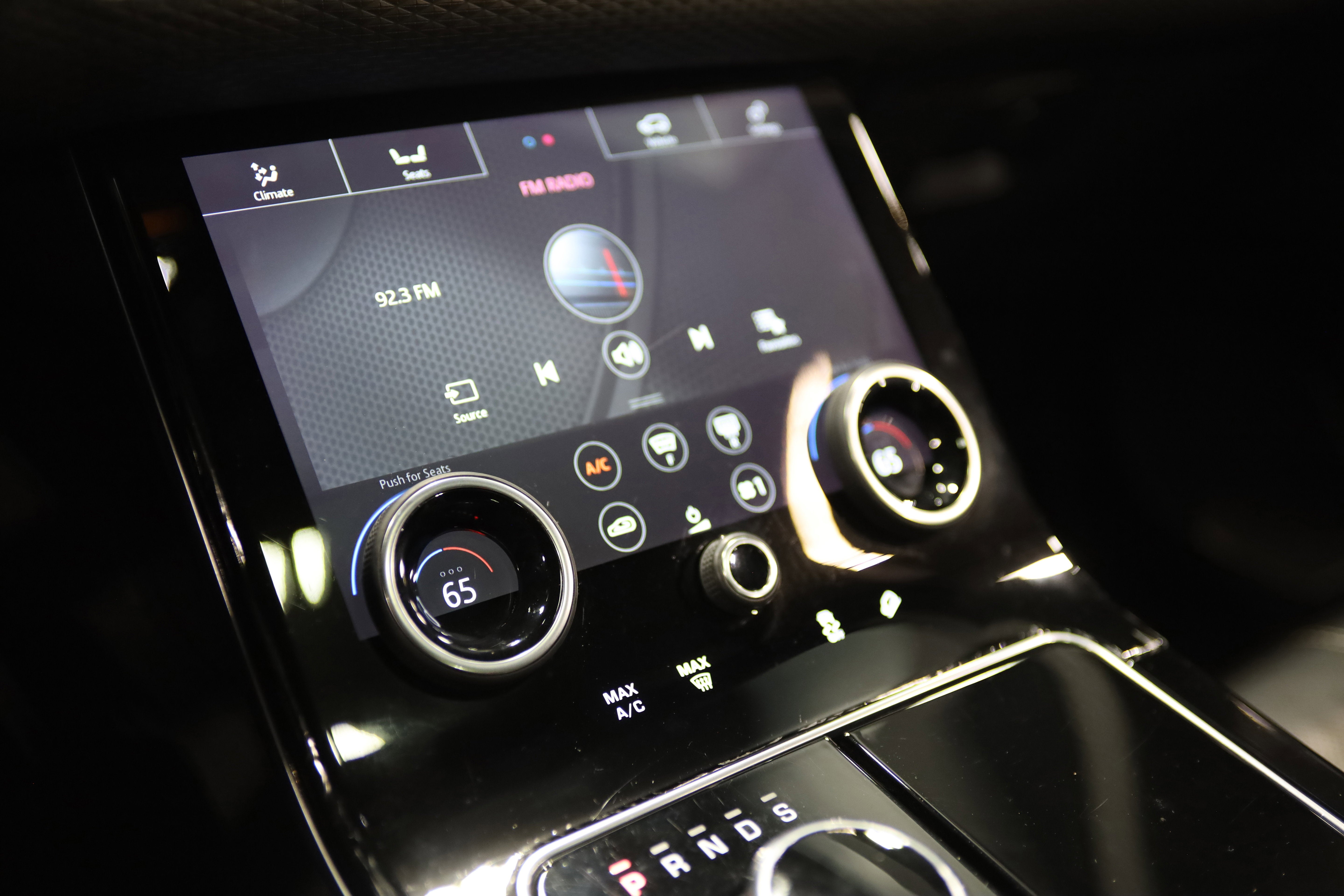 2019 Land Rover Range Rover Velar R-Dynamic SE