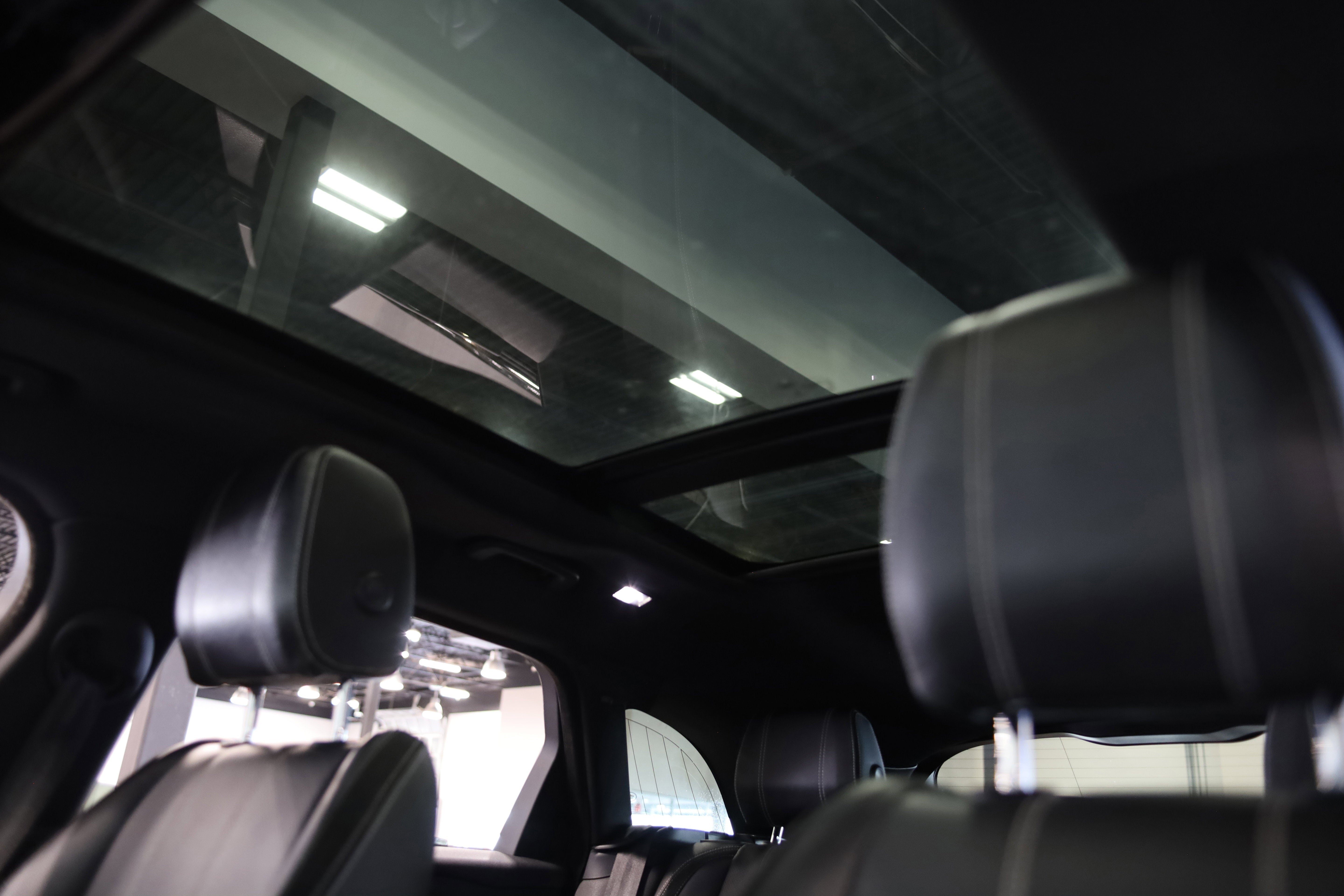 2019 Land Rover Range Rover Velar R-Dynamic SE