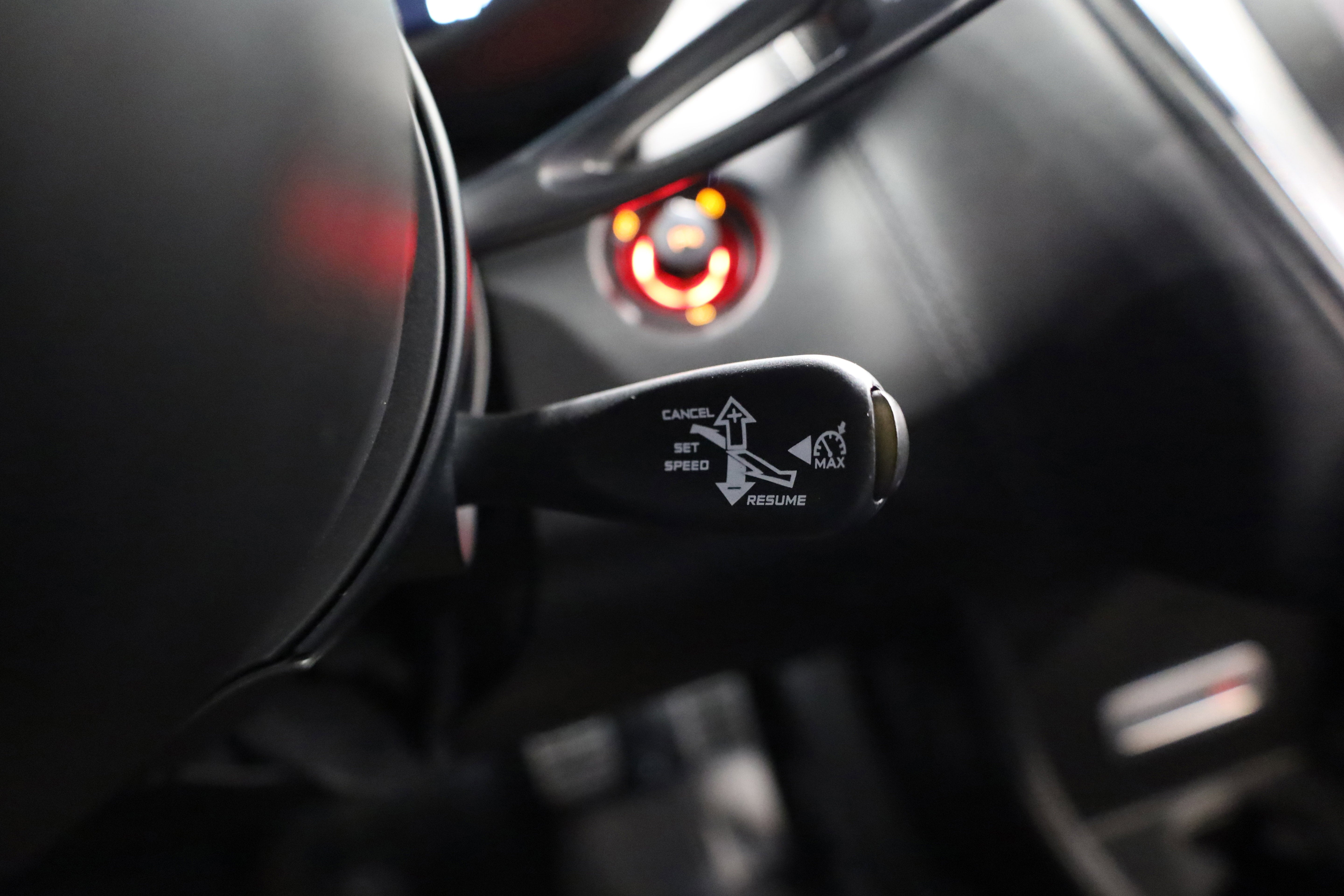 2017 McLaren 570S Base MSO Delta Red