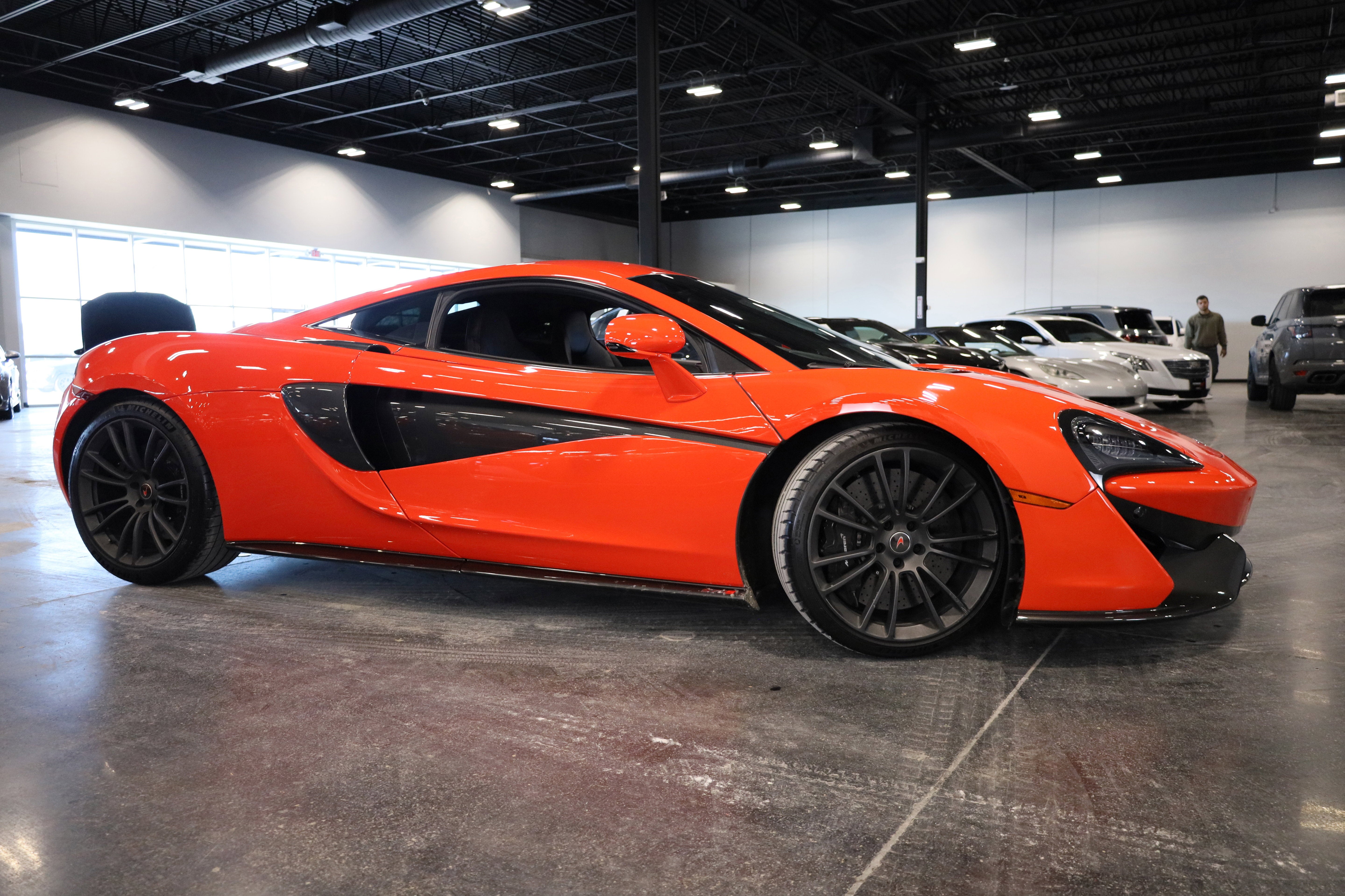 2017 McLaren 570S Base MSO Delta Red