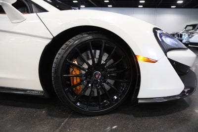 2017 McLaren 570GT Base