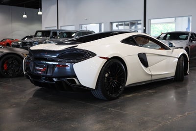 2017 McLaren 570GT Base