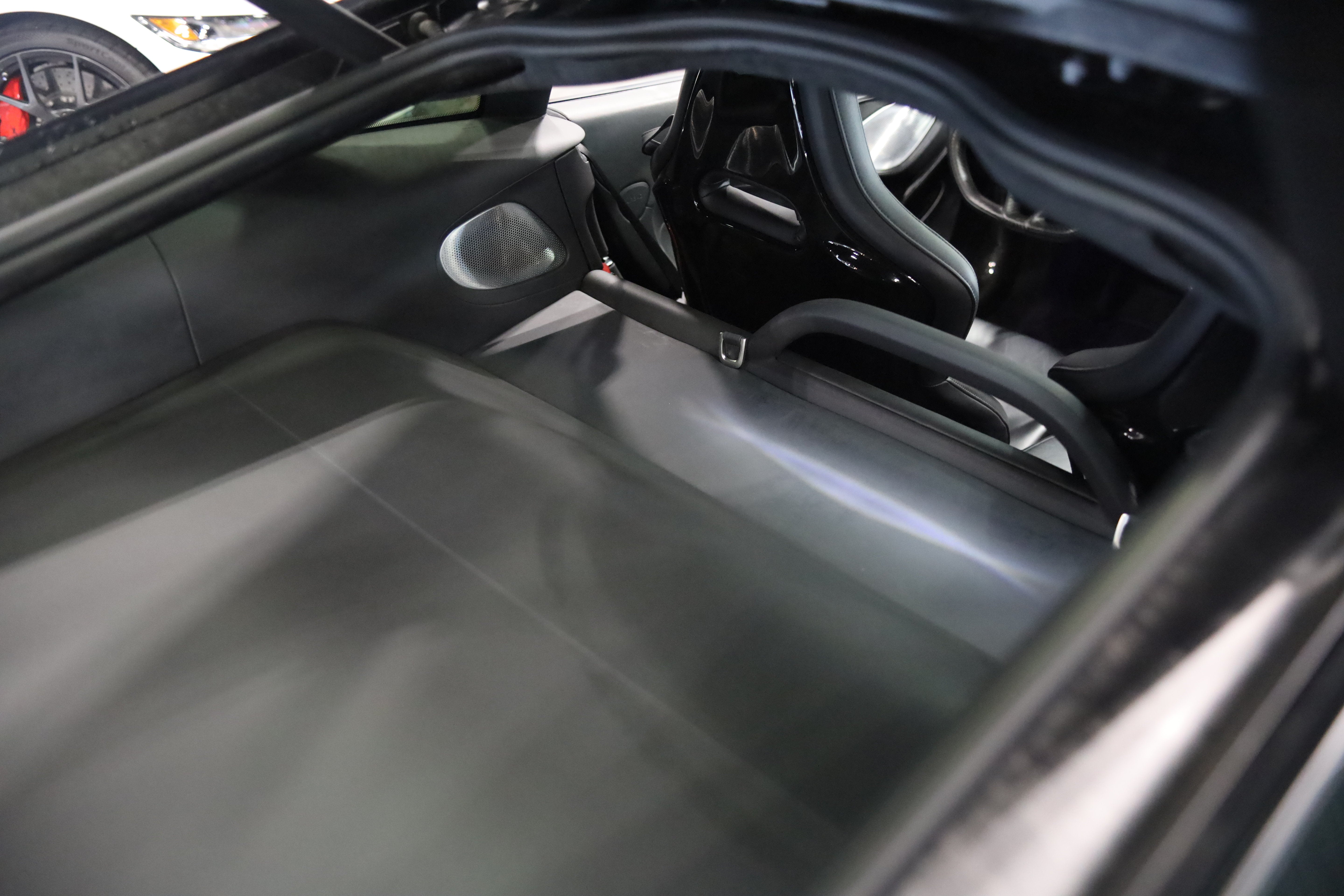 2023 McLaren GT Base
