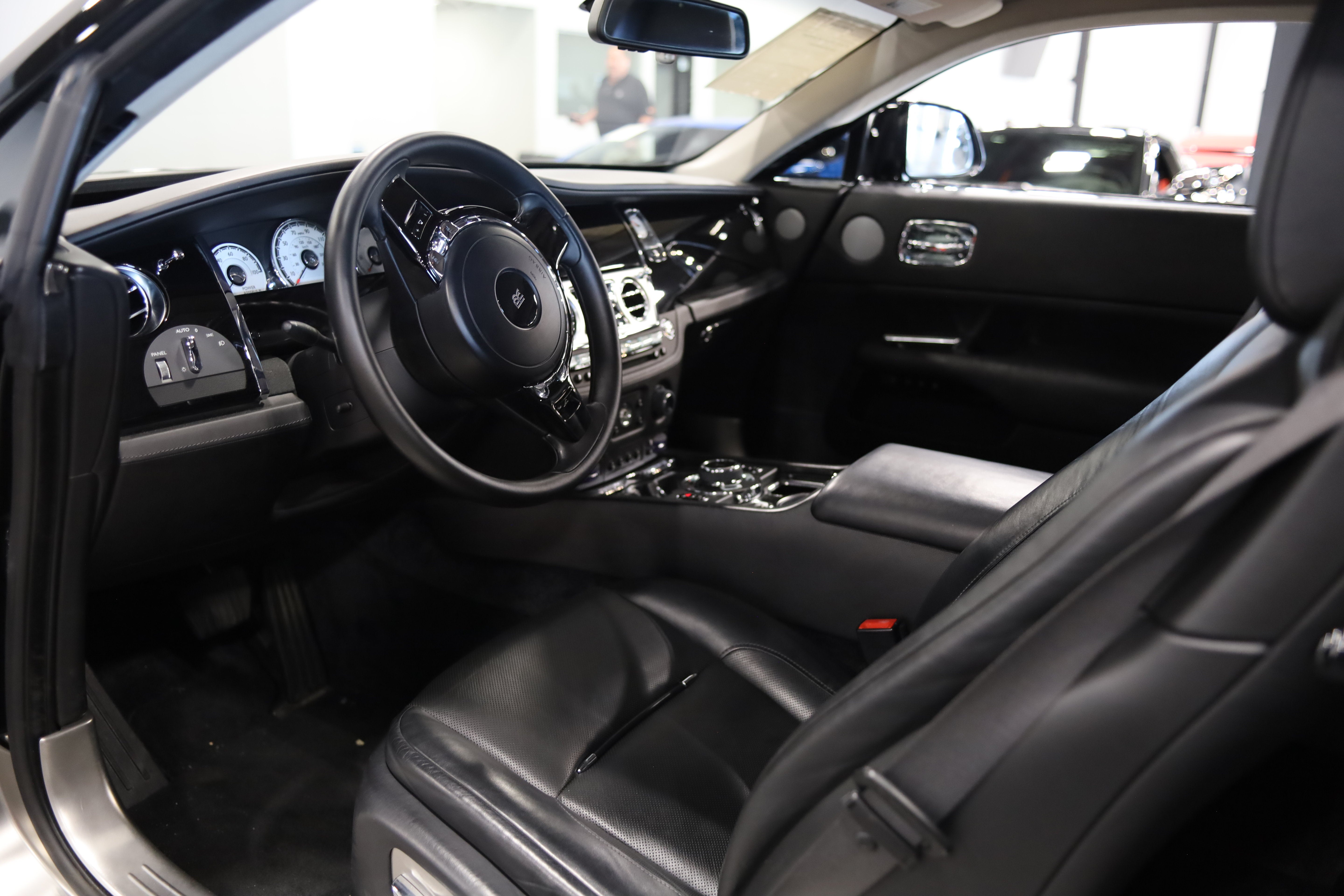 2016 Rolls-Royce Wraith Base