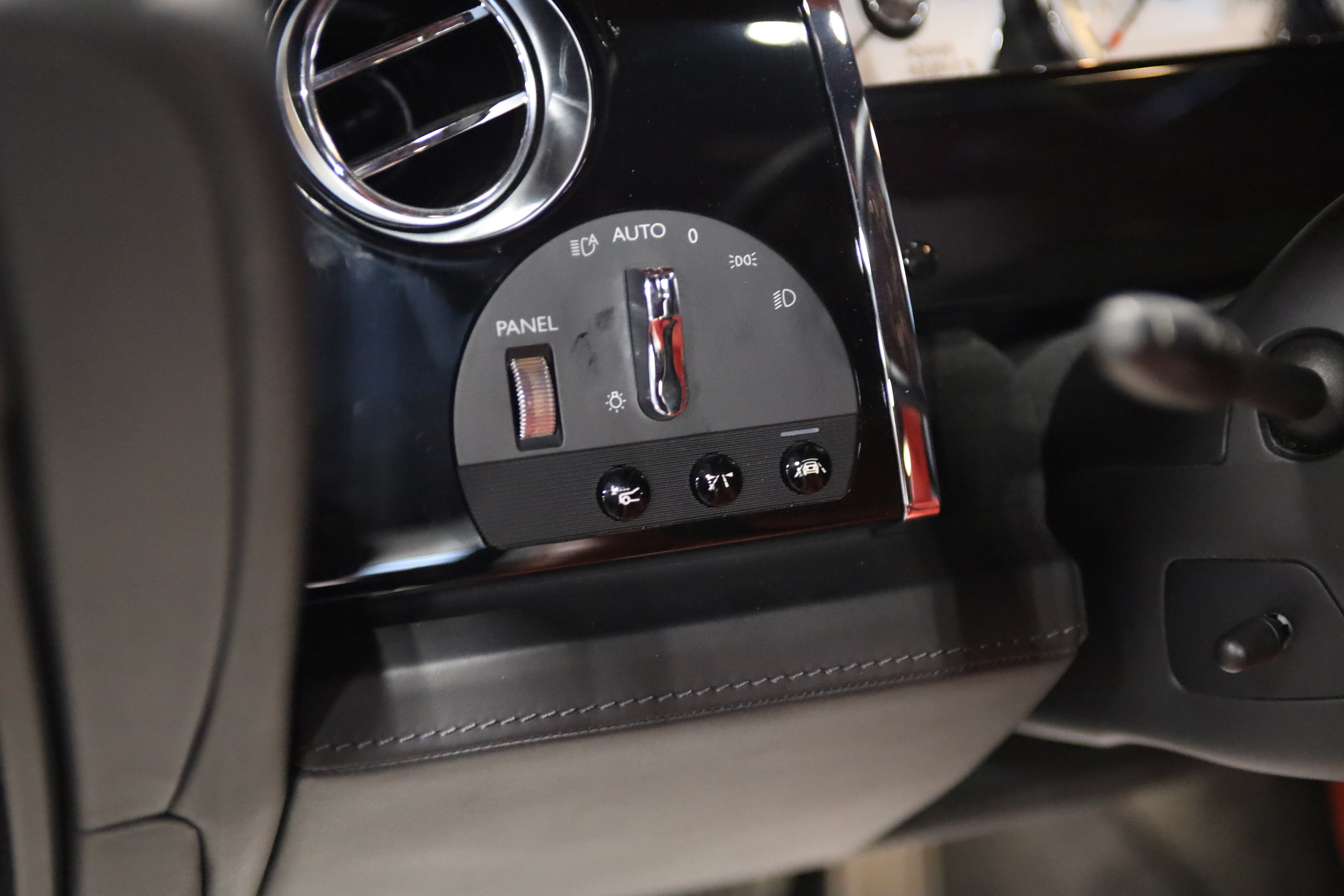 2016 Rolls-Royce Wraith Base