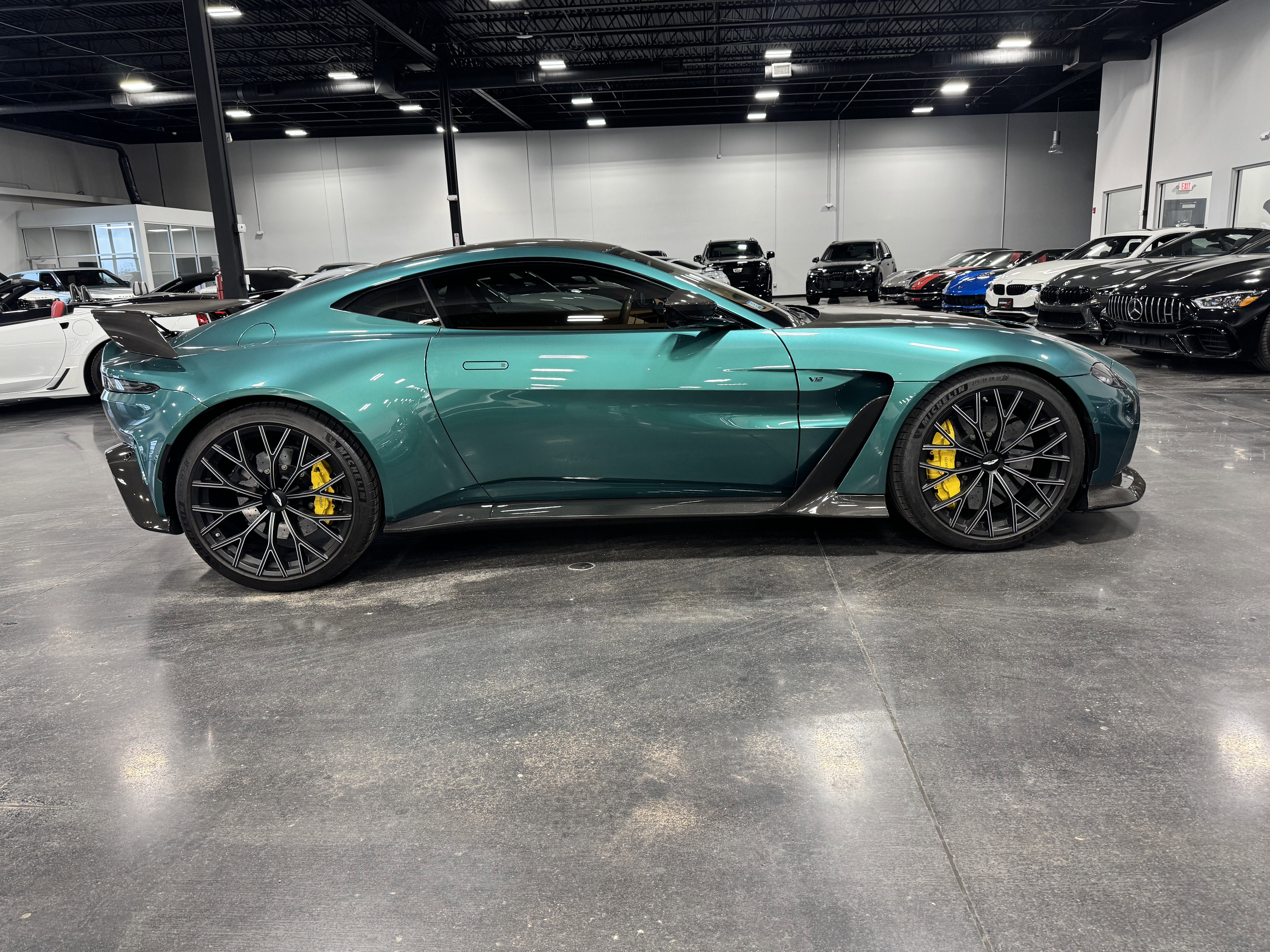 2023 Aston Martin Vantage V12