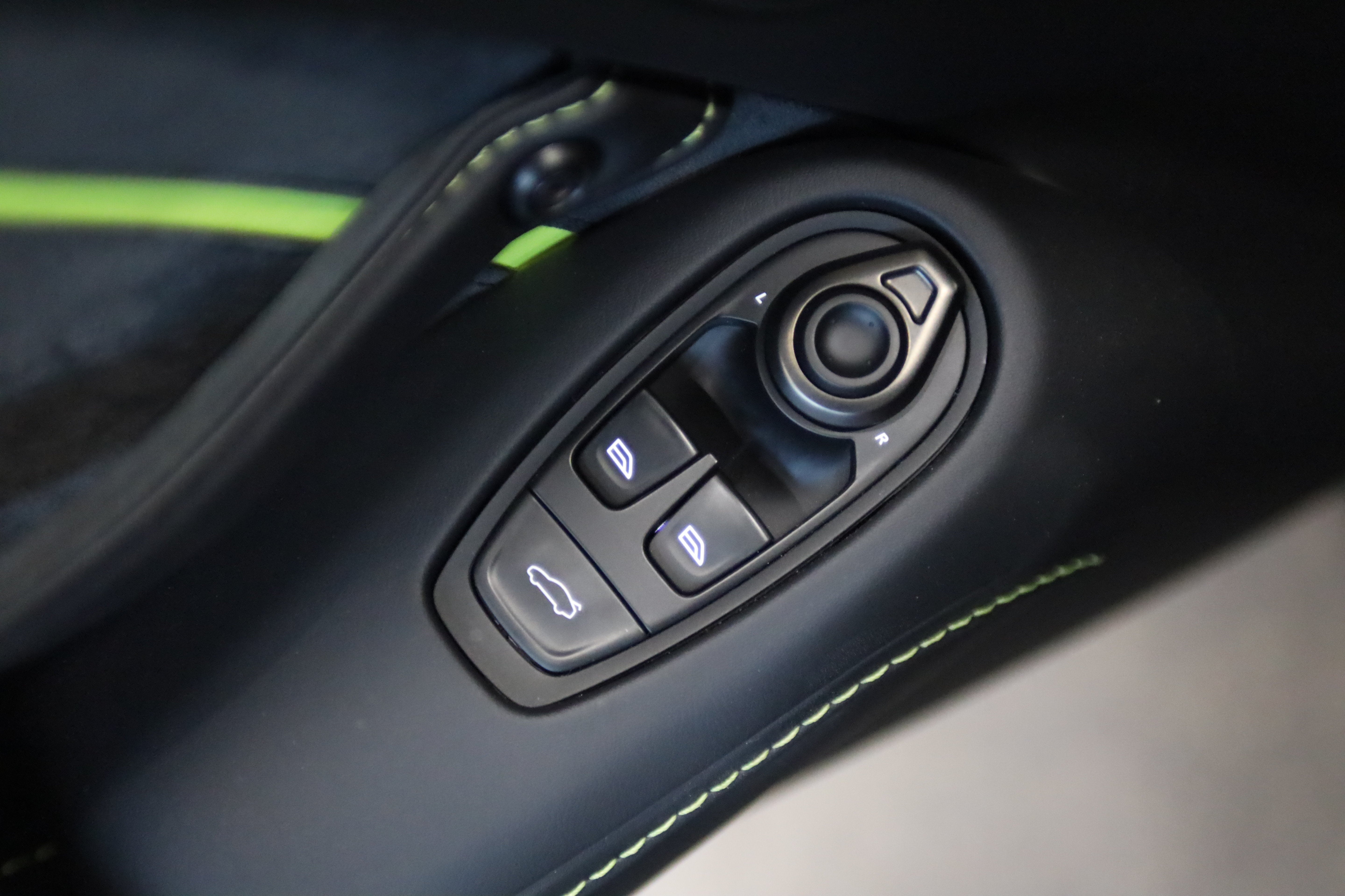 2023 Aston Martin Vantage F1 Edition