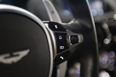 2021 Aston Martin Vantage Base