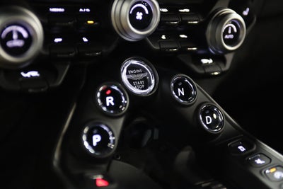 2021 Aston Martin Vantage Base