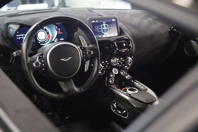 2021 Aston Martin Vantage Base