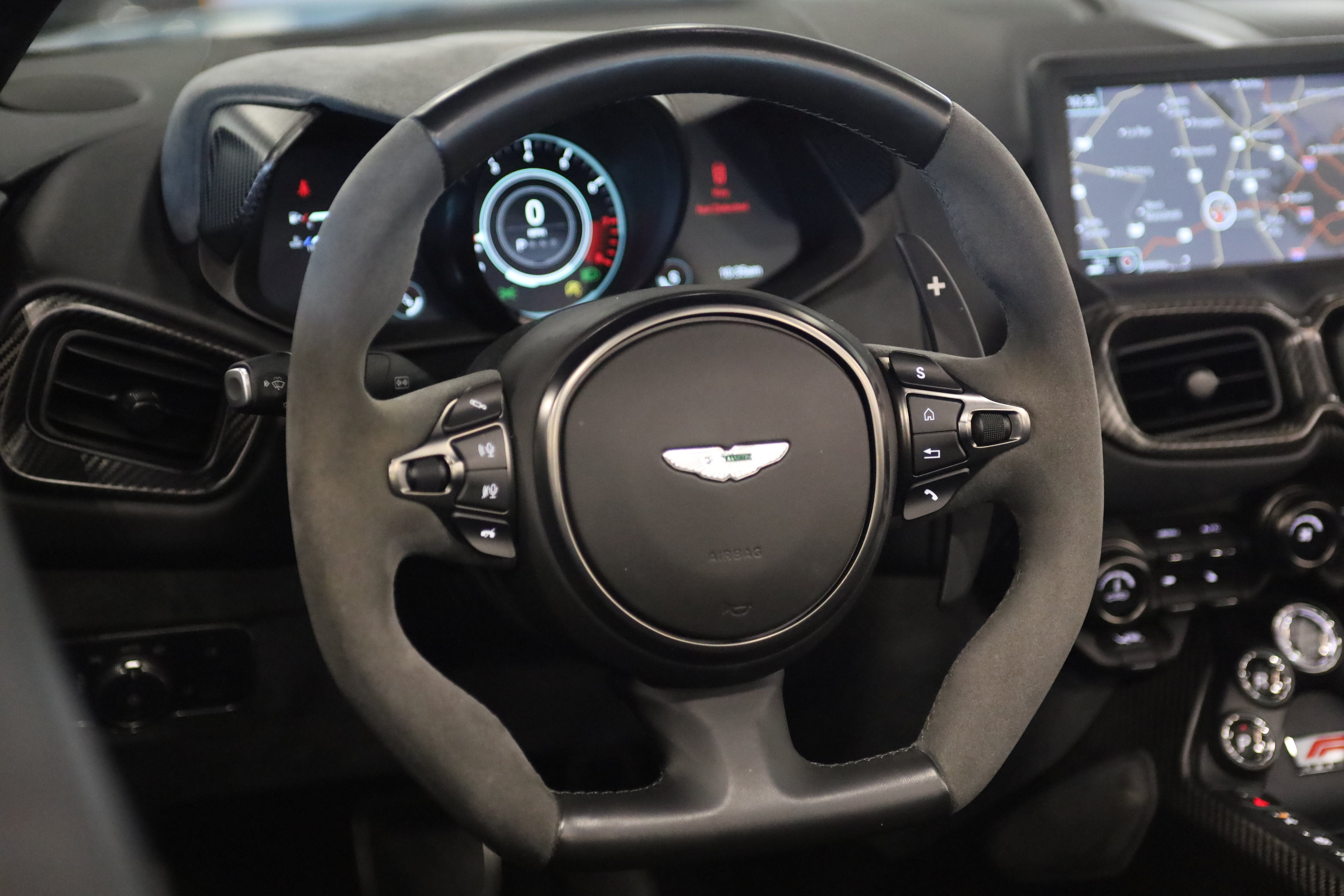 2023 Aston Martin Vantage Base