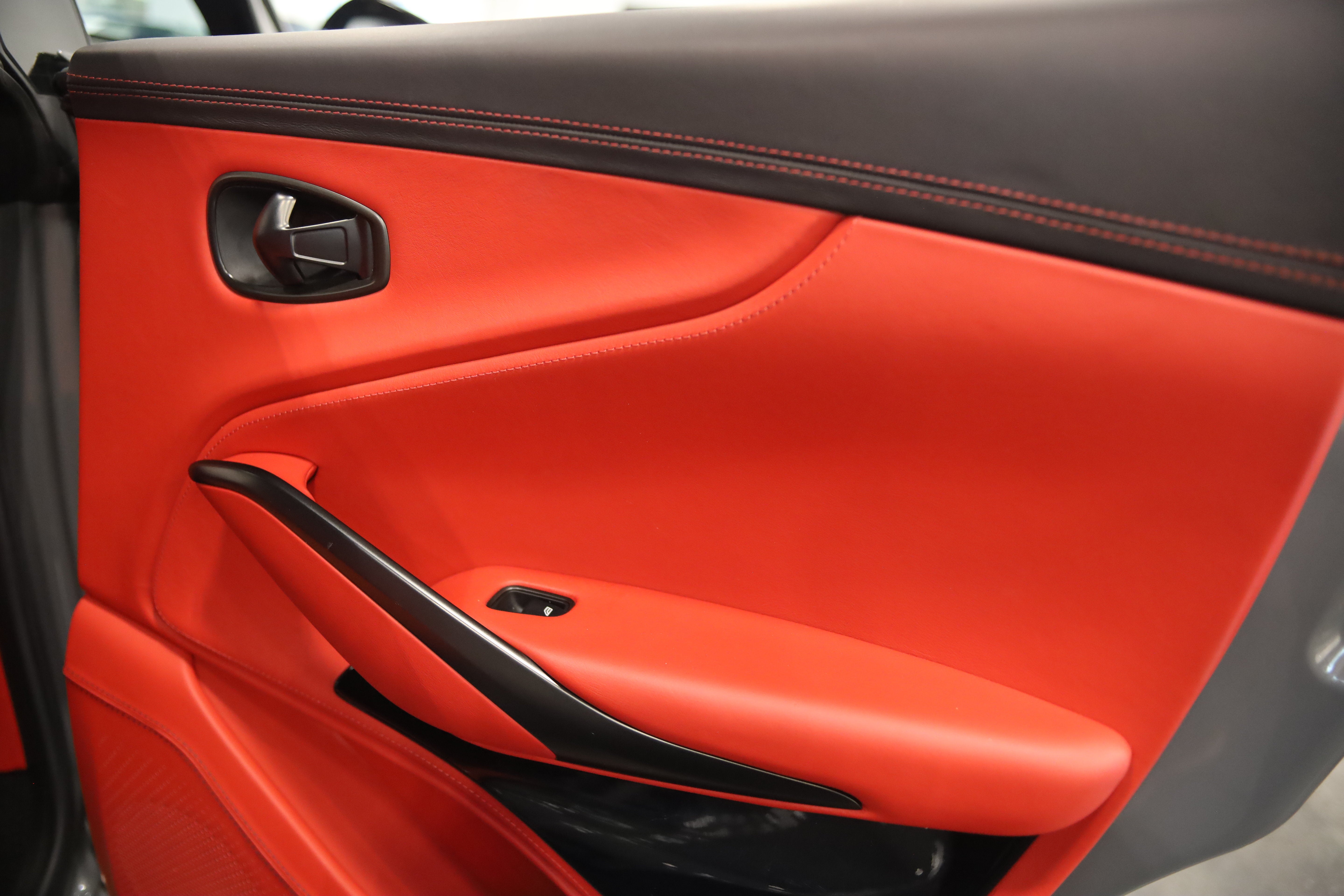 2022 Aston Martin DBX Base