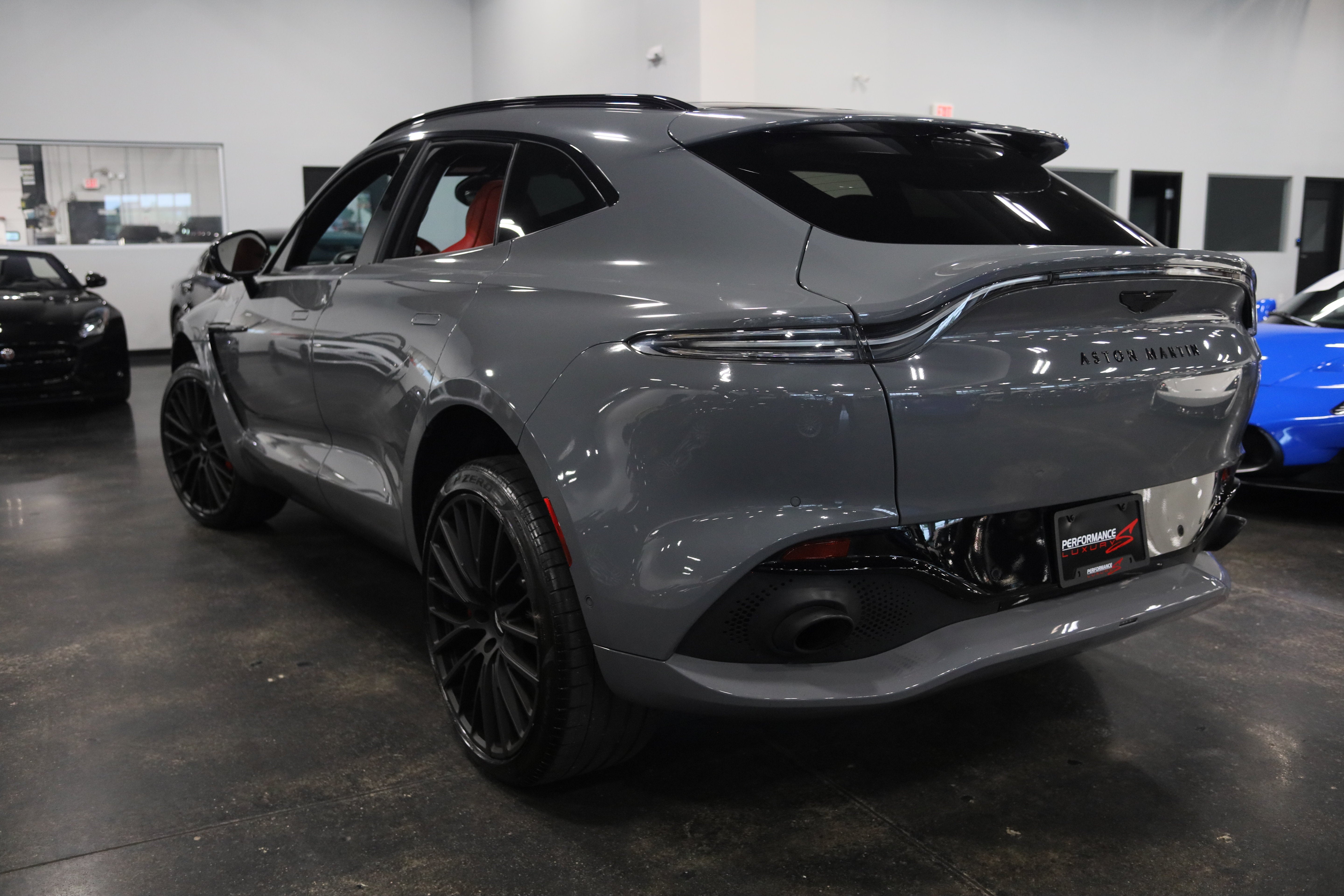 2022 Aston Martin DBX Base