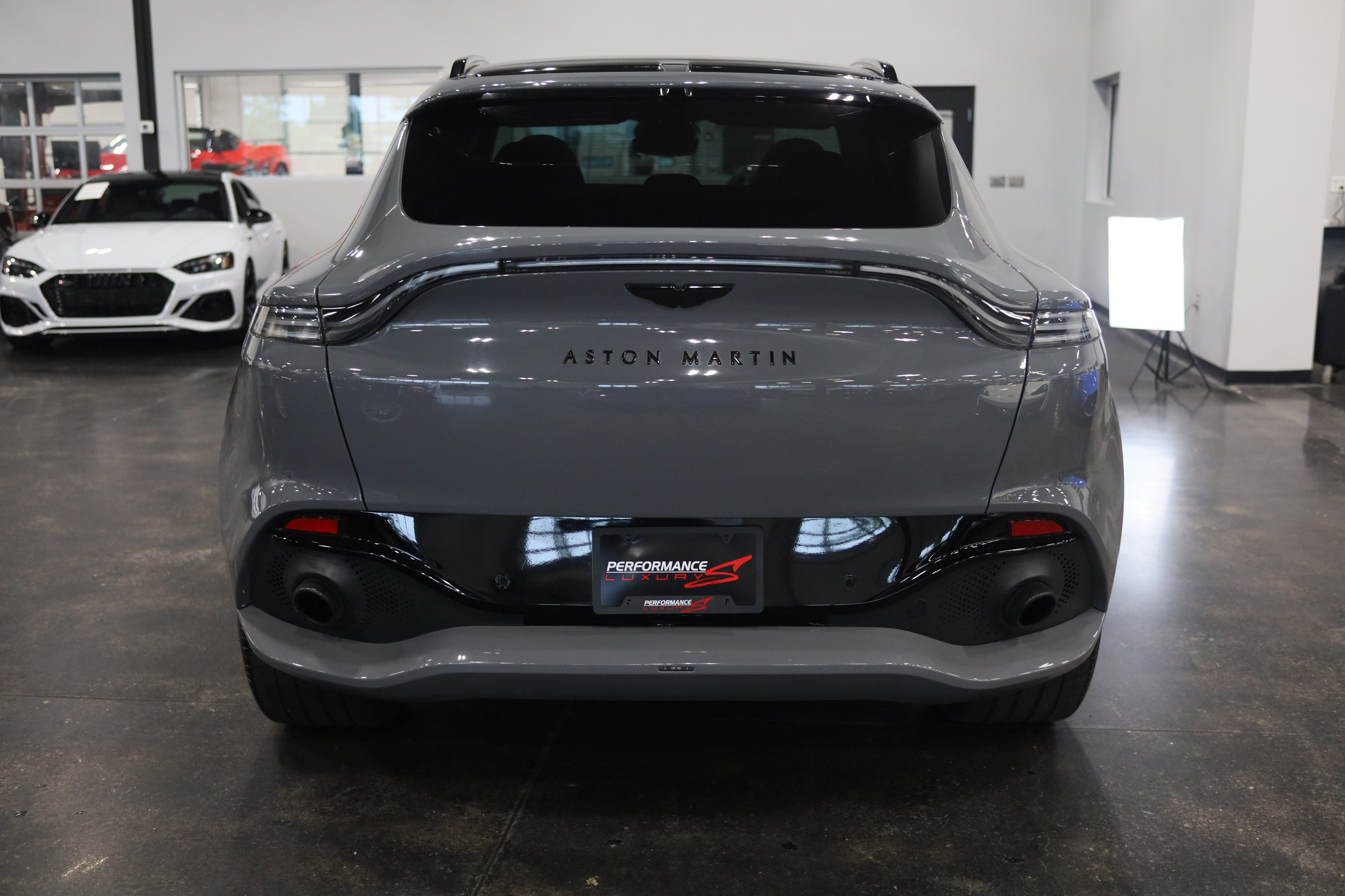 2022 Aston Martin DBX Base