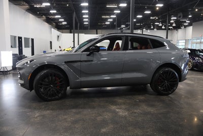 2022 Aston Martin DBX Base