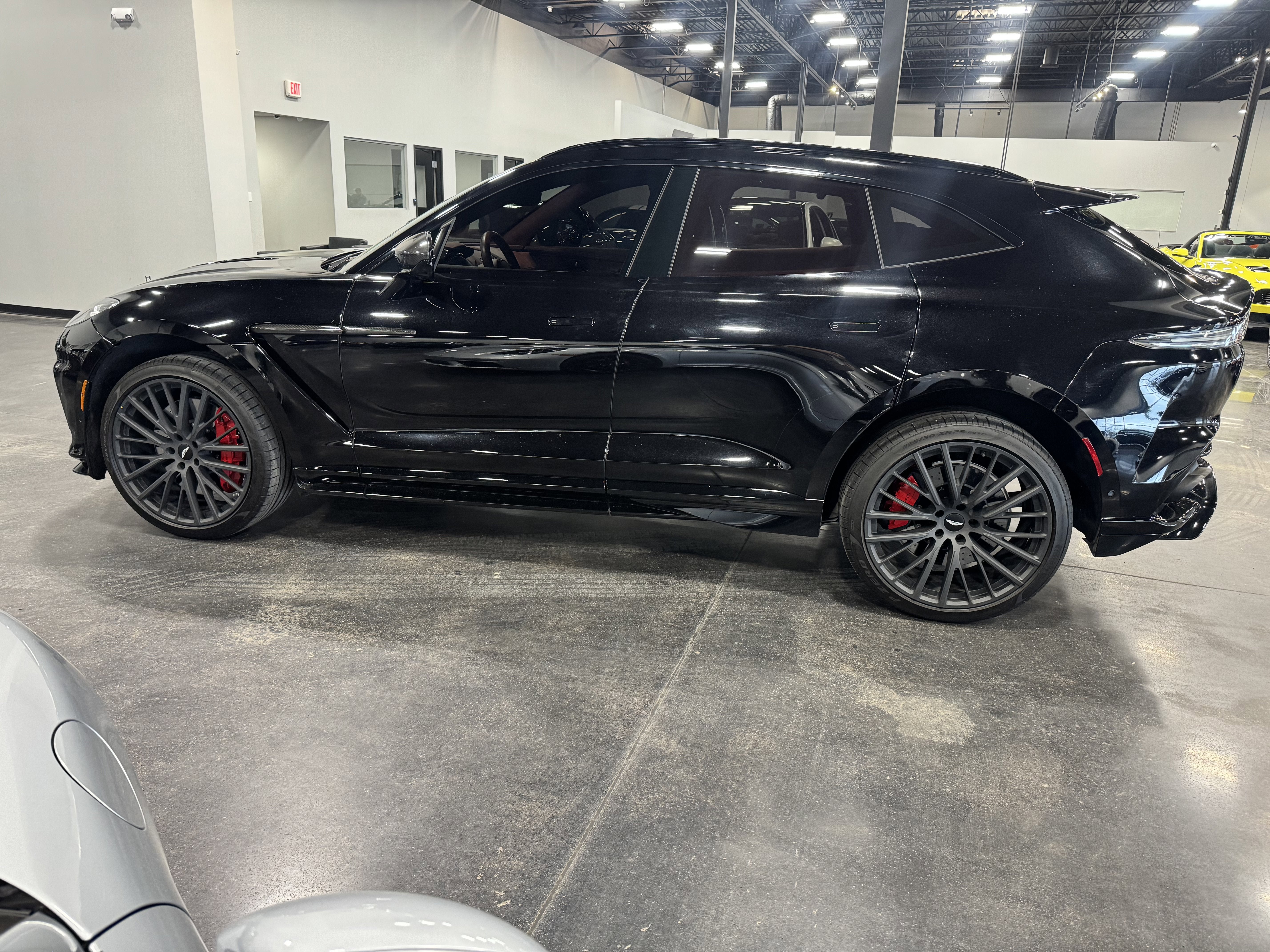 2023 Aston Martin DBX 707