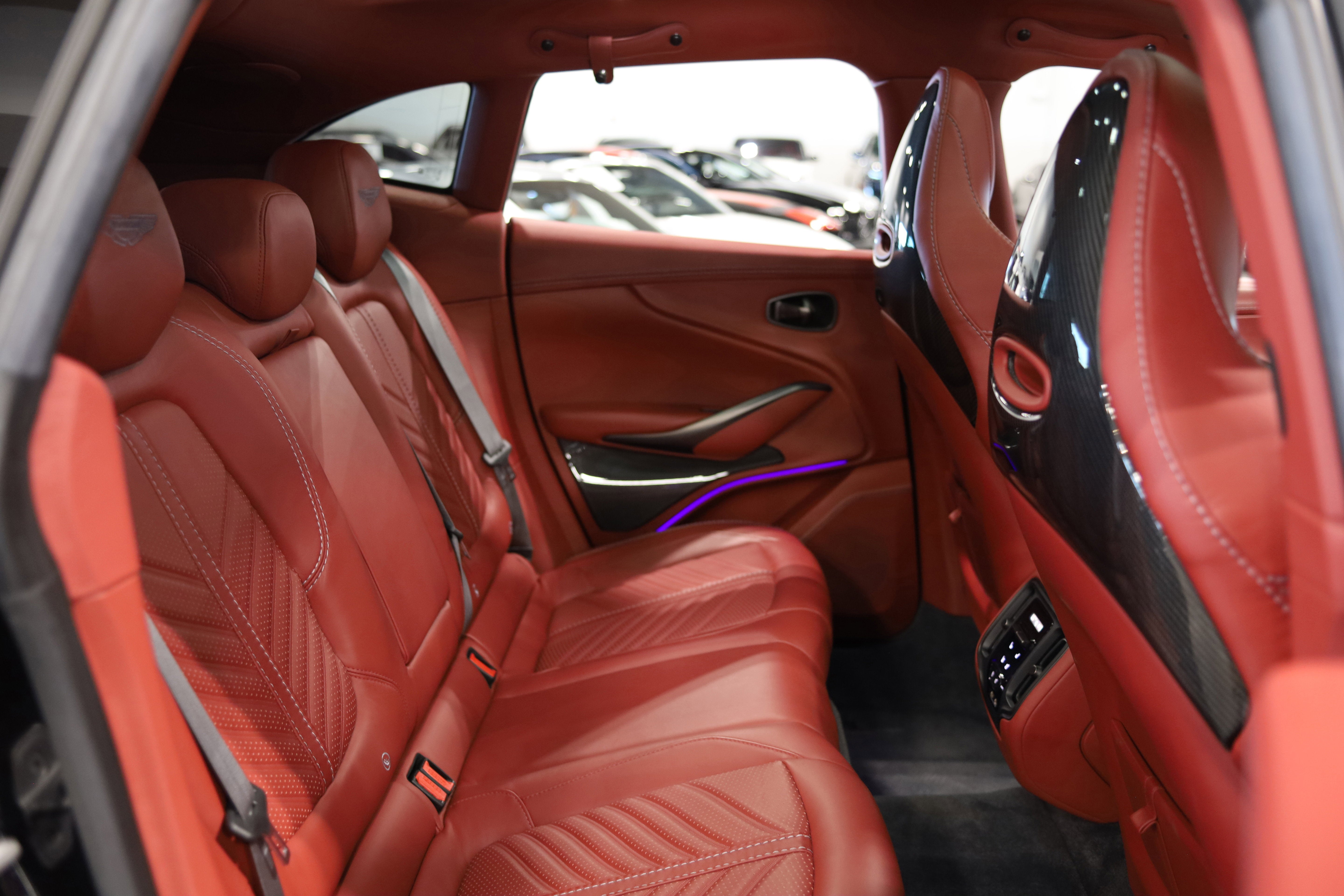 2023 Aston Martin DBX 707