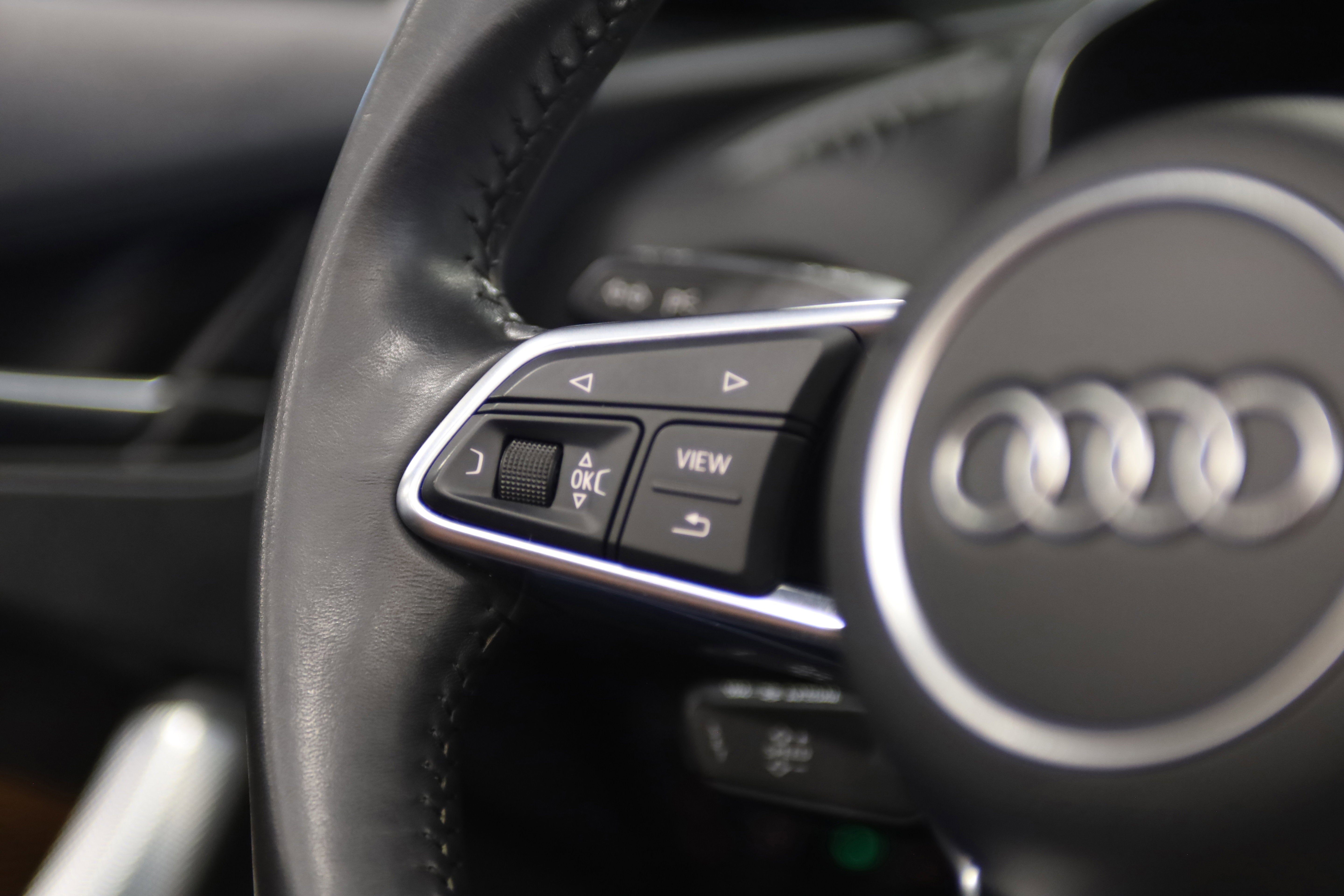 2020 Audi TT Roadster 2.0T Roadster