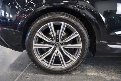 2022 Audi SQ8 Premium Plus