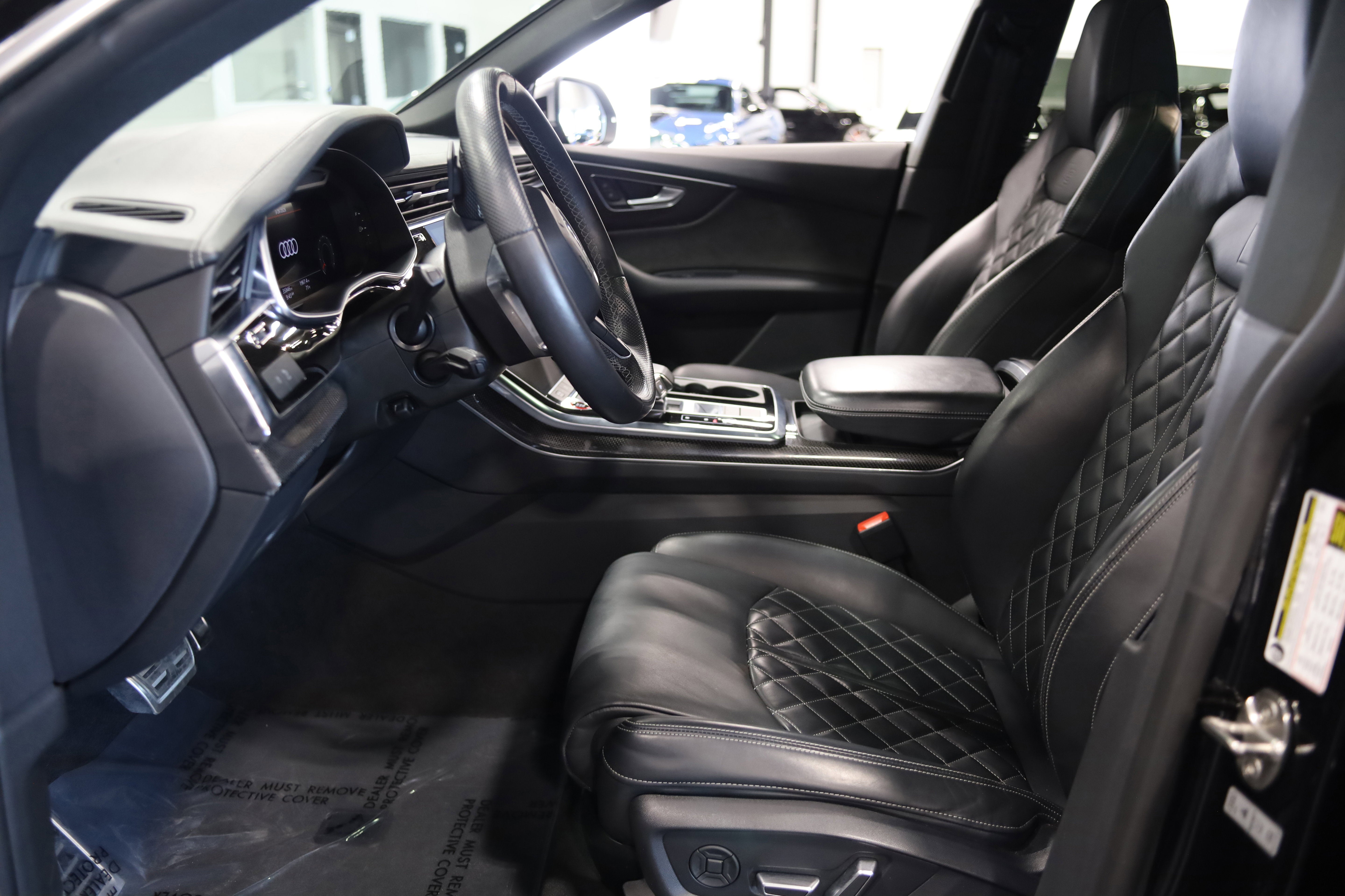 2022 Audi SQ8 Premium Plus