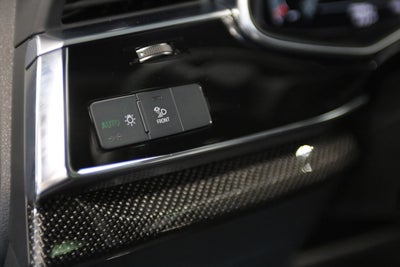 2022 Audi SQ8 Premium Plus