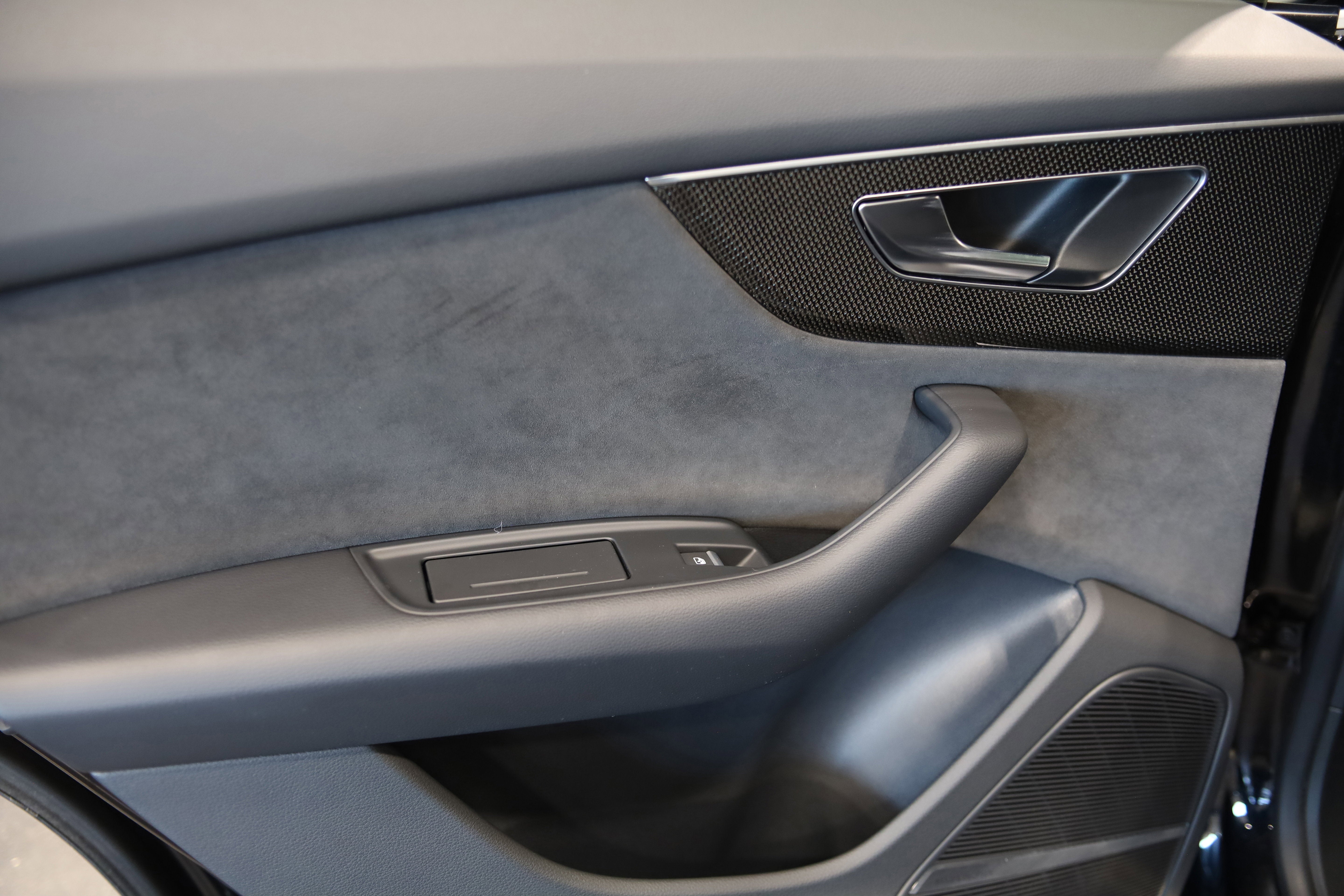 2022 Audi SQ8 Premium Plus