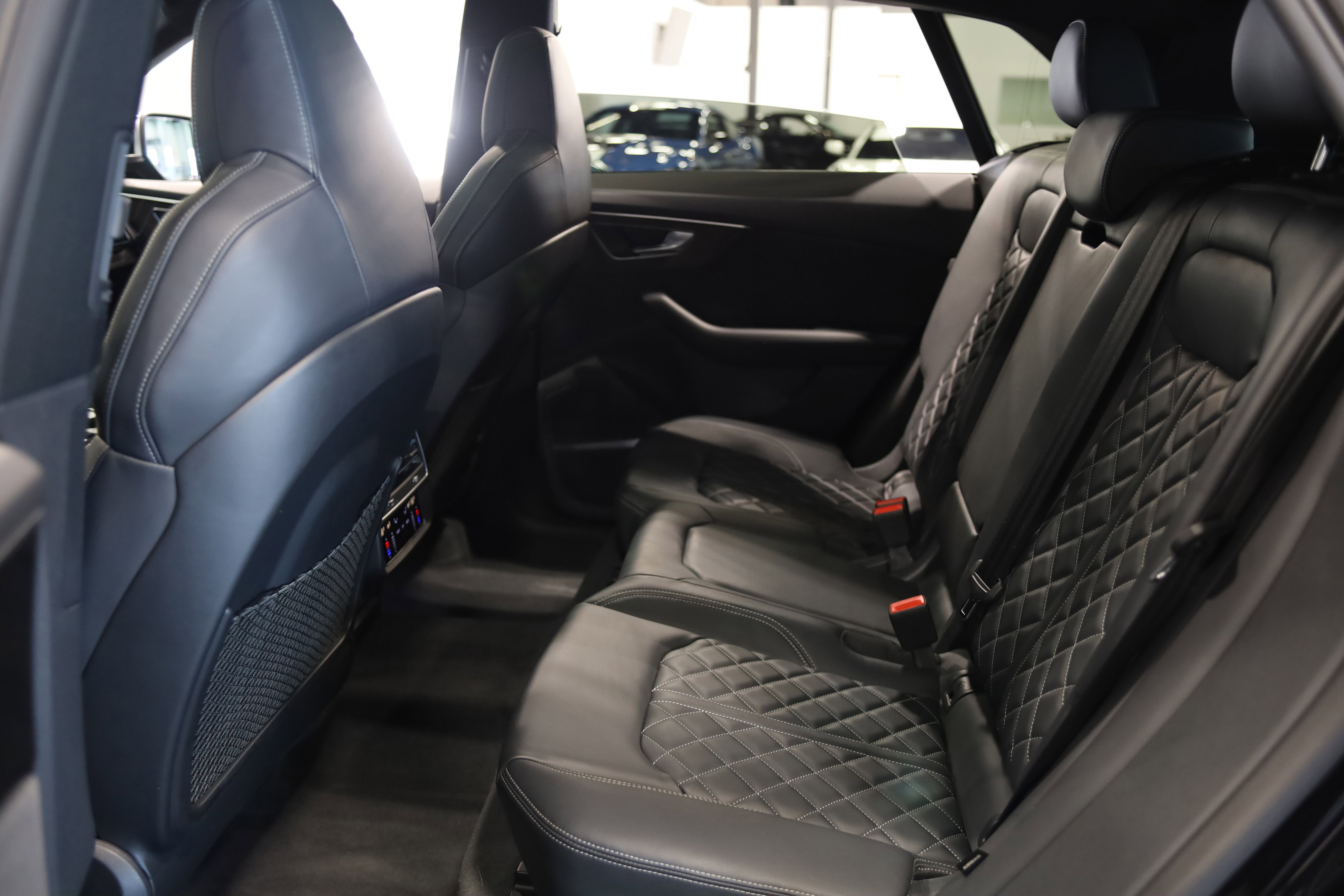 2022 Audi SQ8 Premium Plus