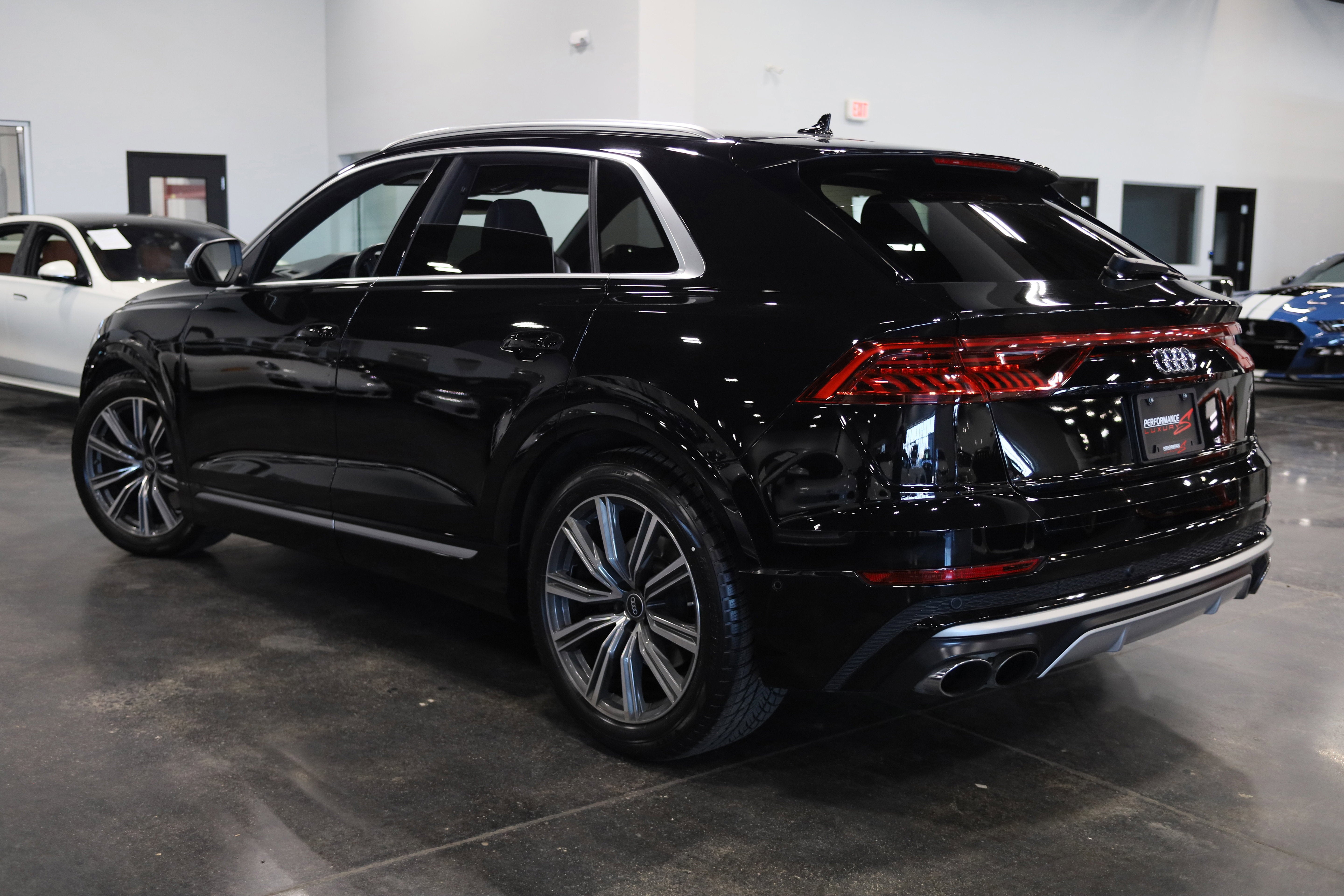 2022 Audi SQ8 Premium Plus