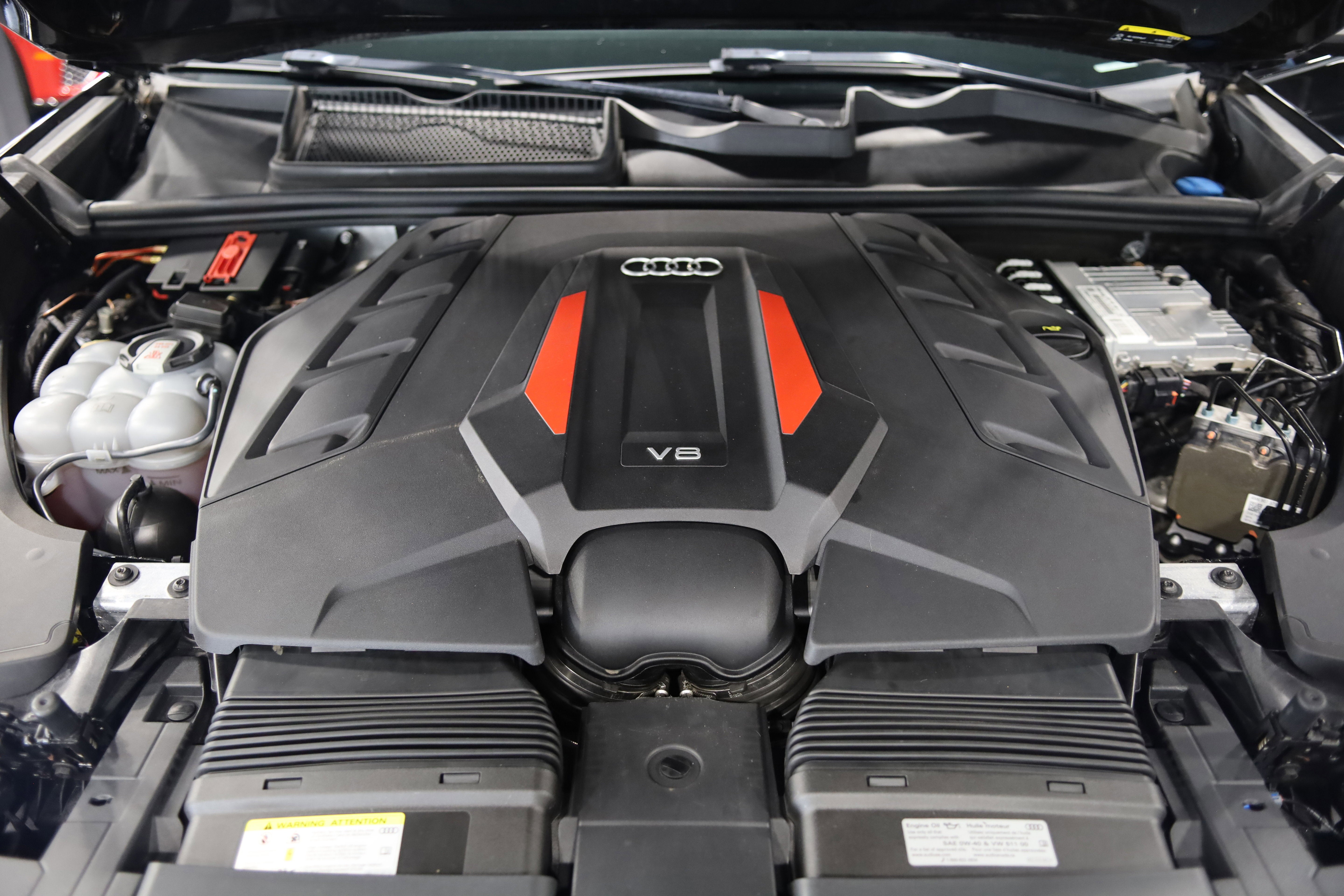 2022 Audi SQ8 Premium Plus