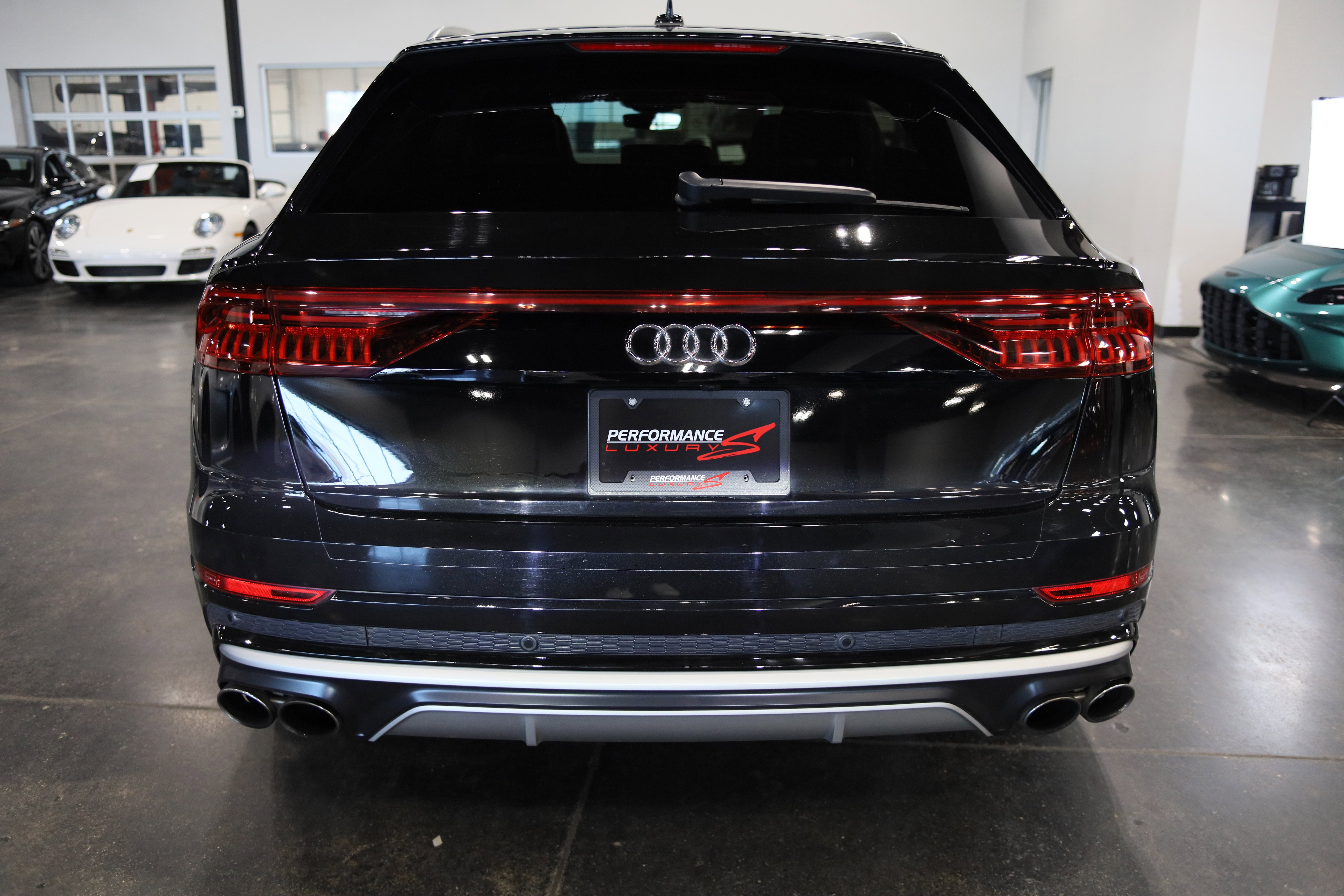2022 Audi SQ8 Premium Plus