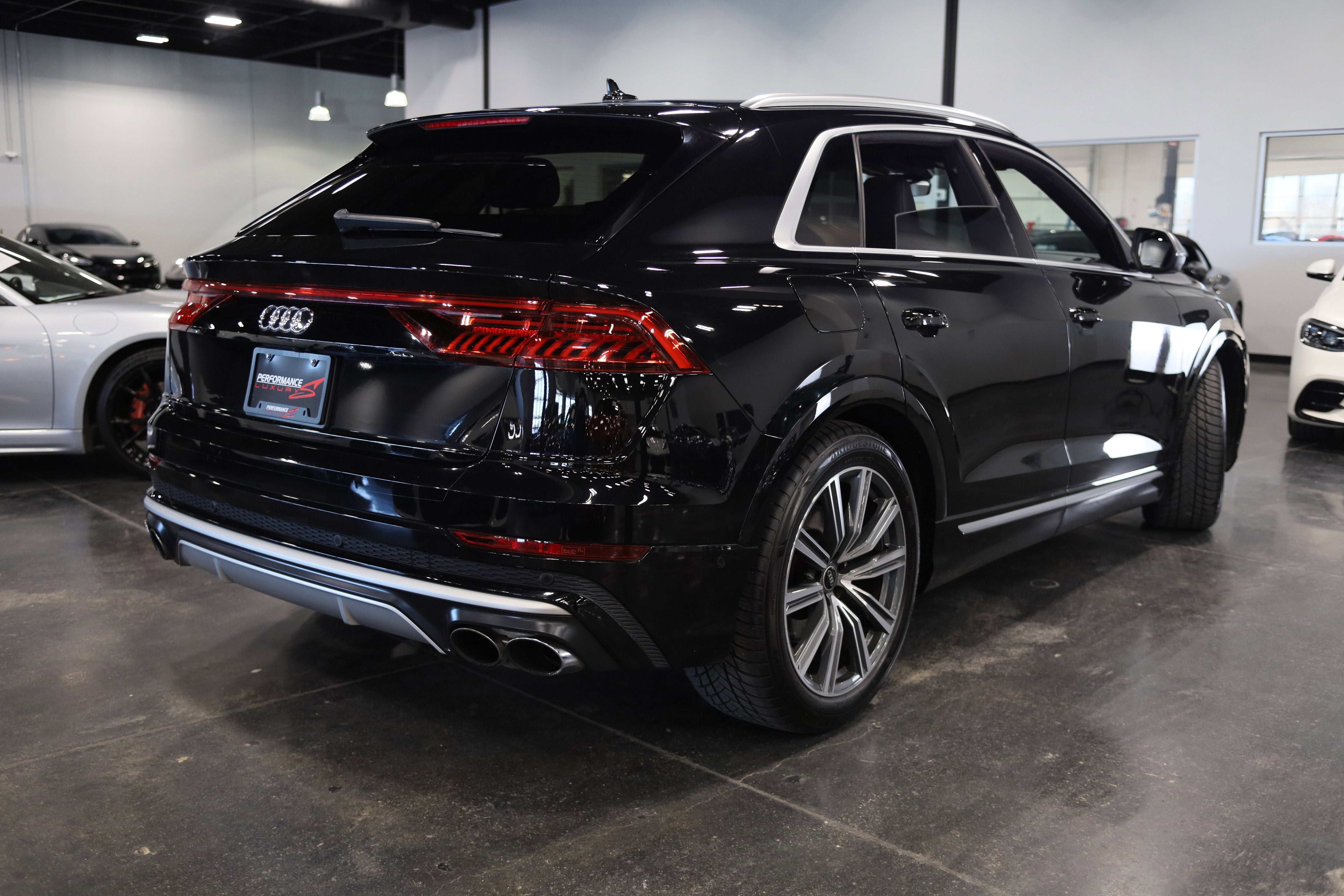 2022 Audi SQ8 Premium Plus