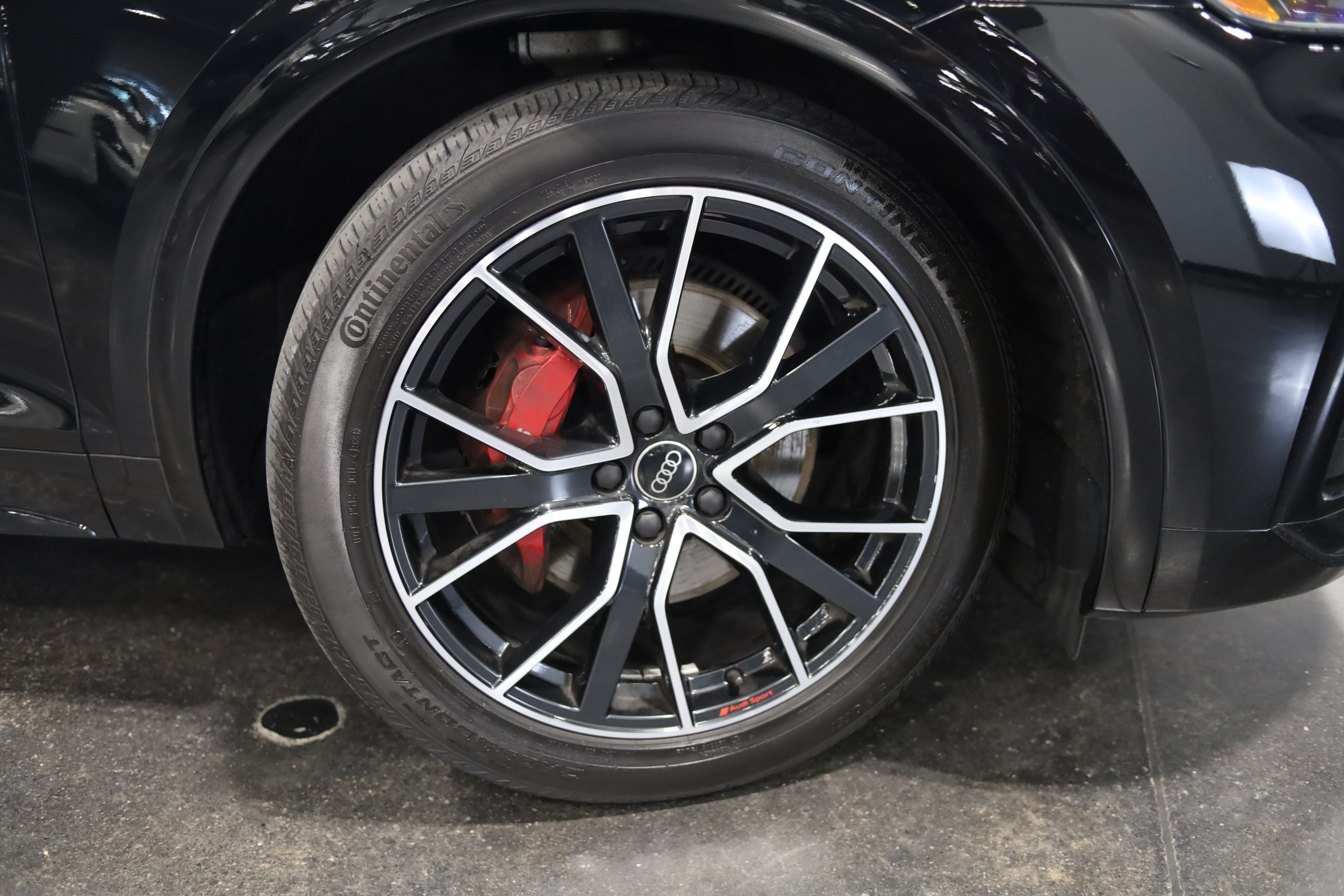 2023 Audi SQ5 Premium Plus