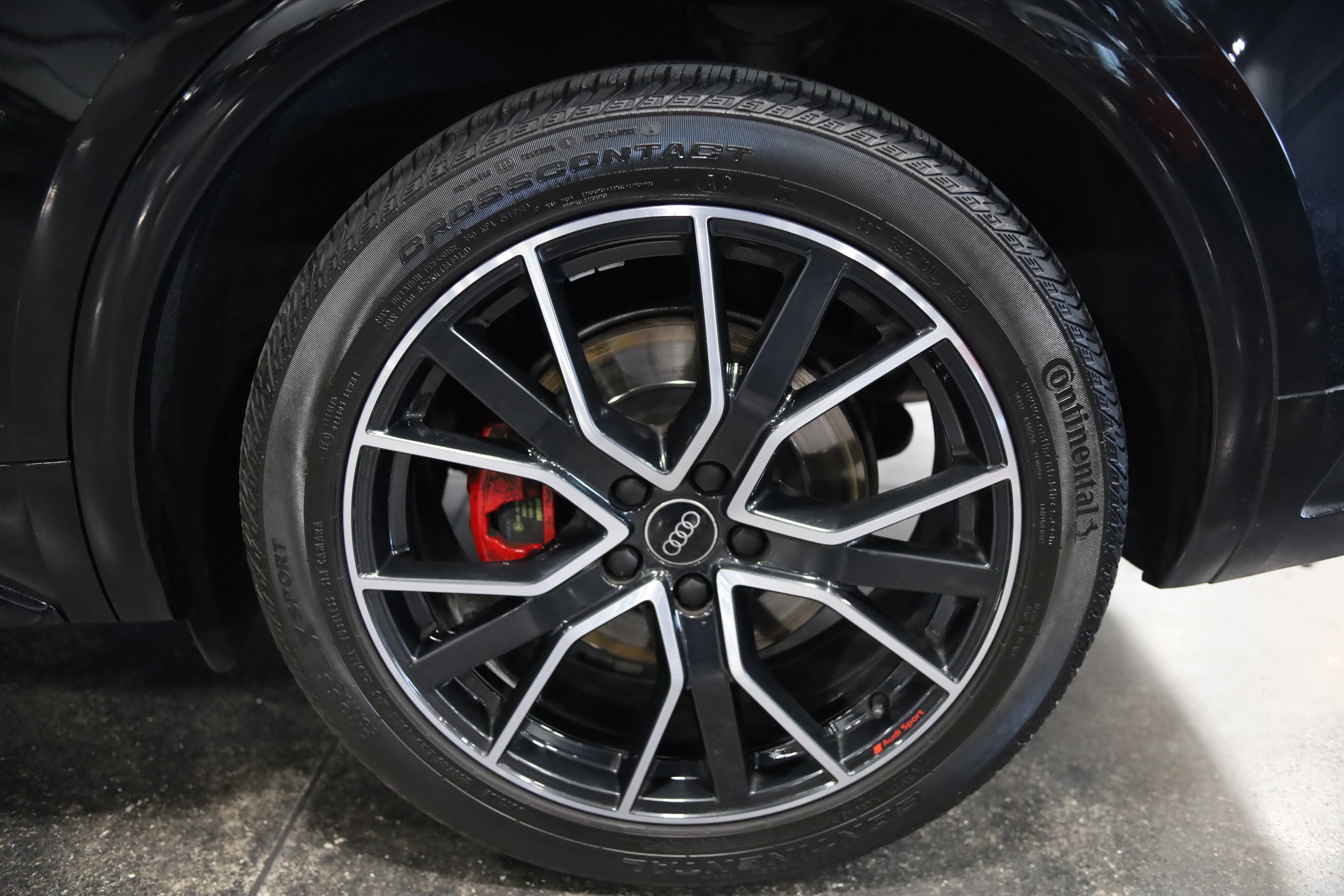 2023 Audi SQ5 Premium Plus