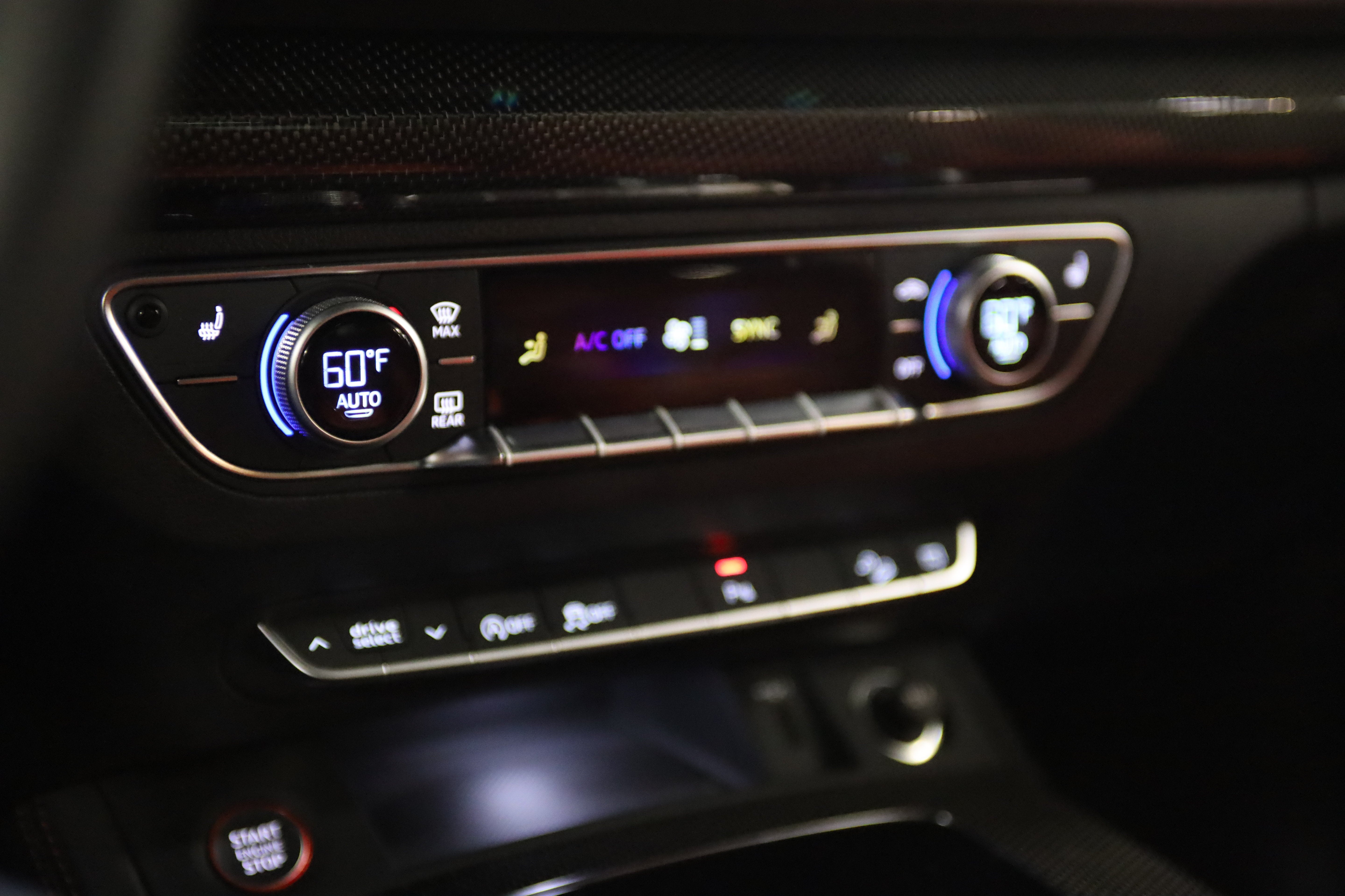 2023 Audi SQ5 Premium Plus